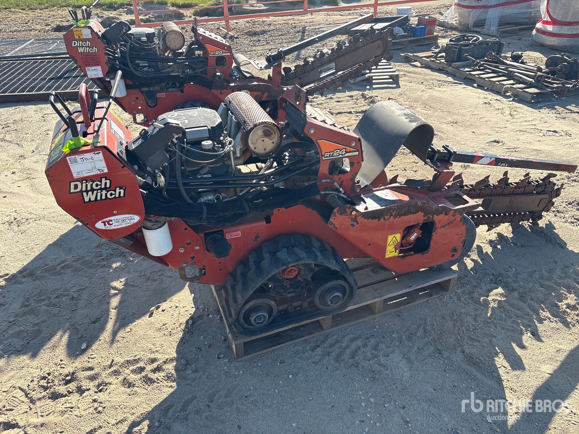 Ditch Witch WALK BEHIND