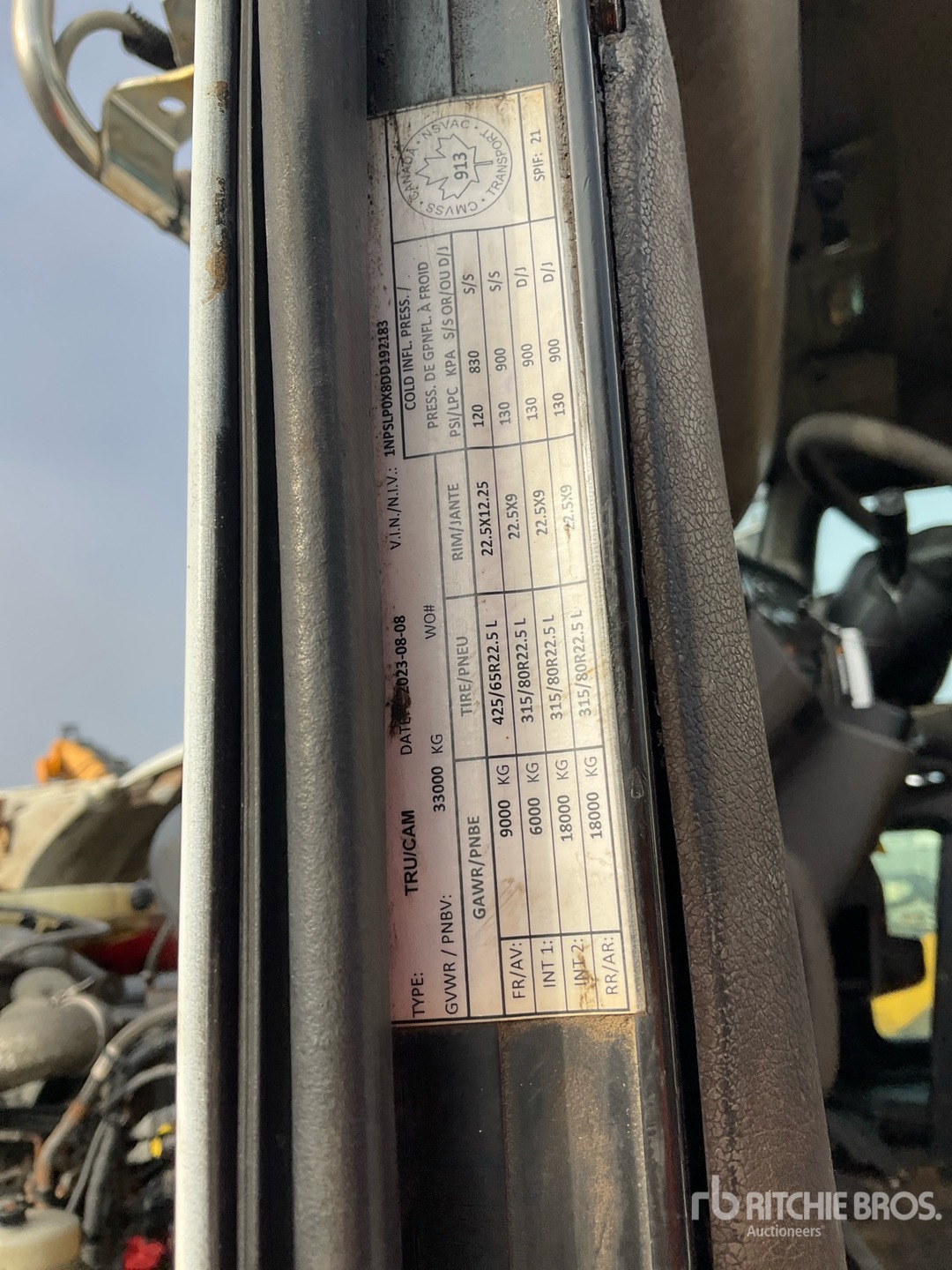 2013 Peterbilt 365