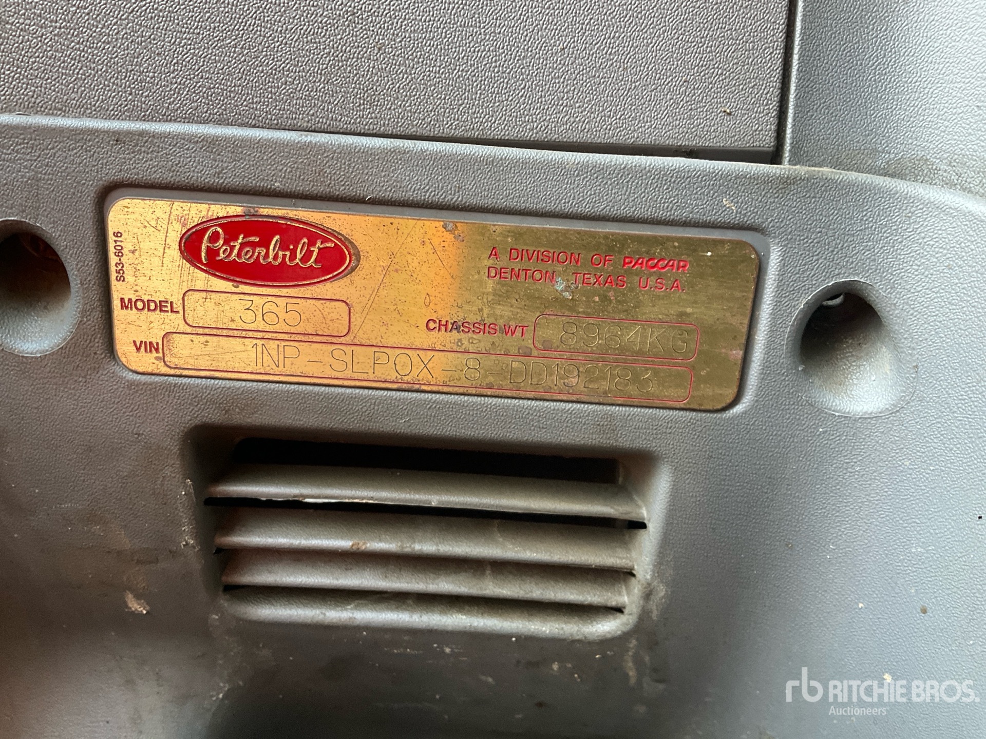 2013 Peterbilt 365