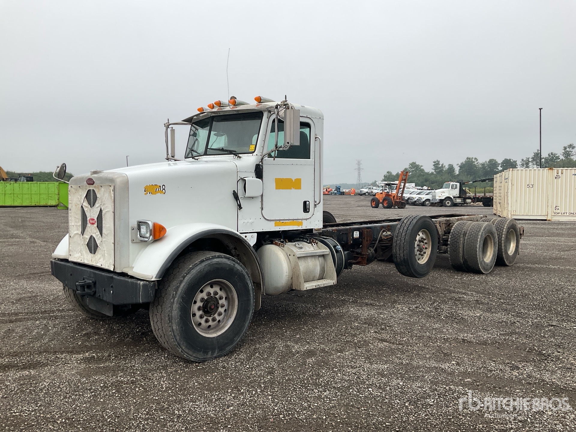 2013 Peterbilt 365