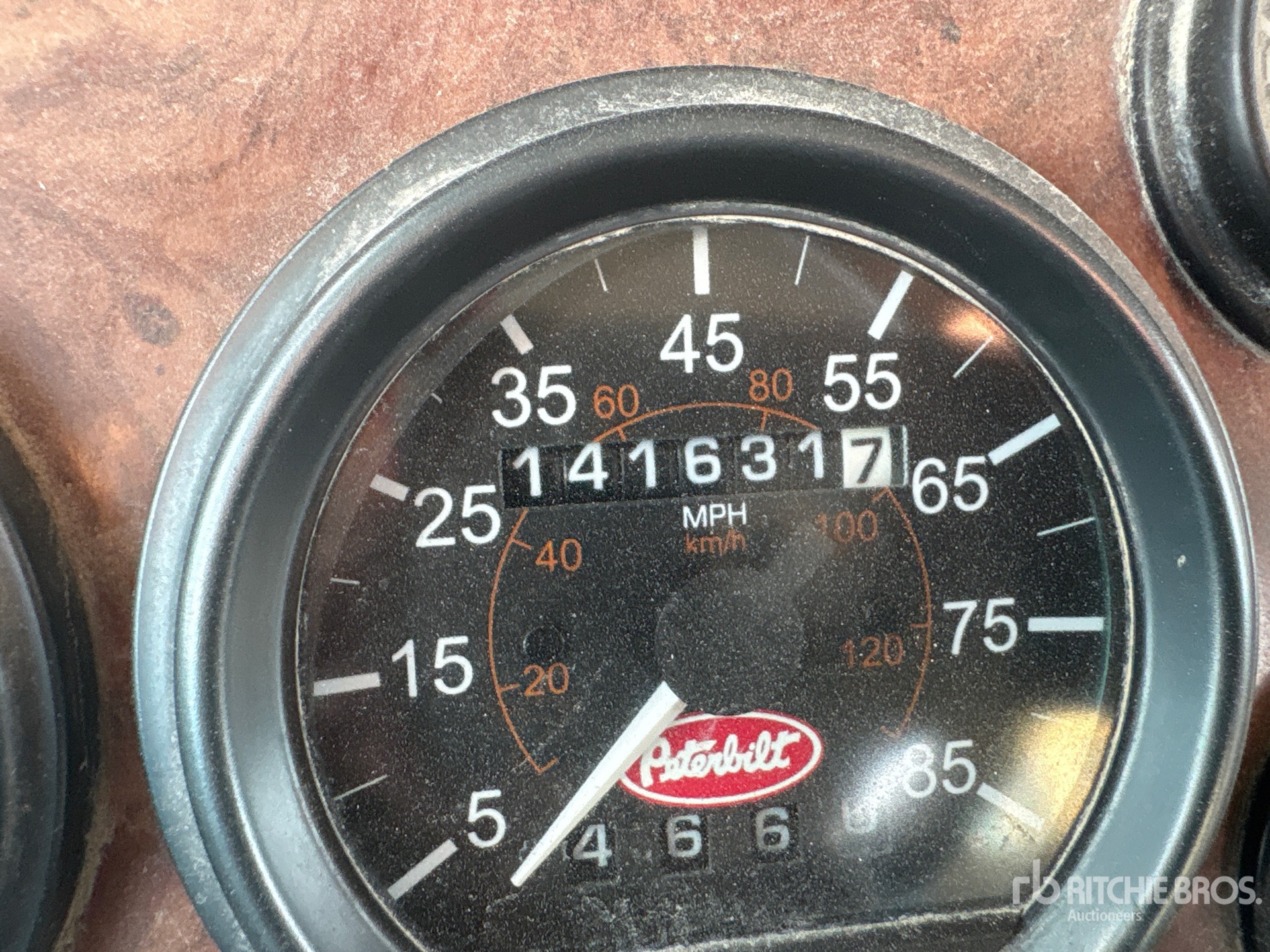 2004 Peterbilt 378