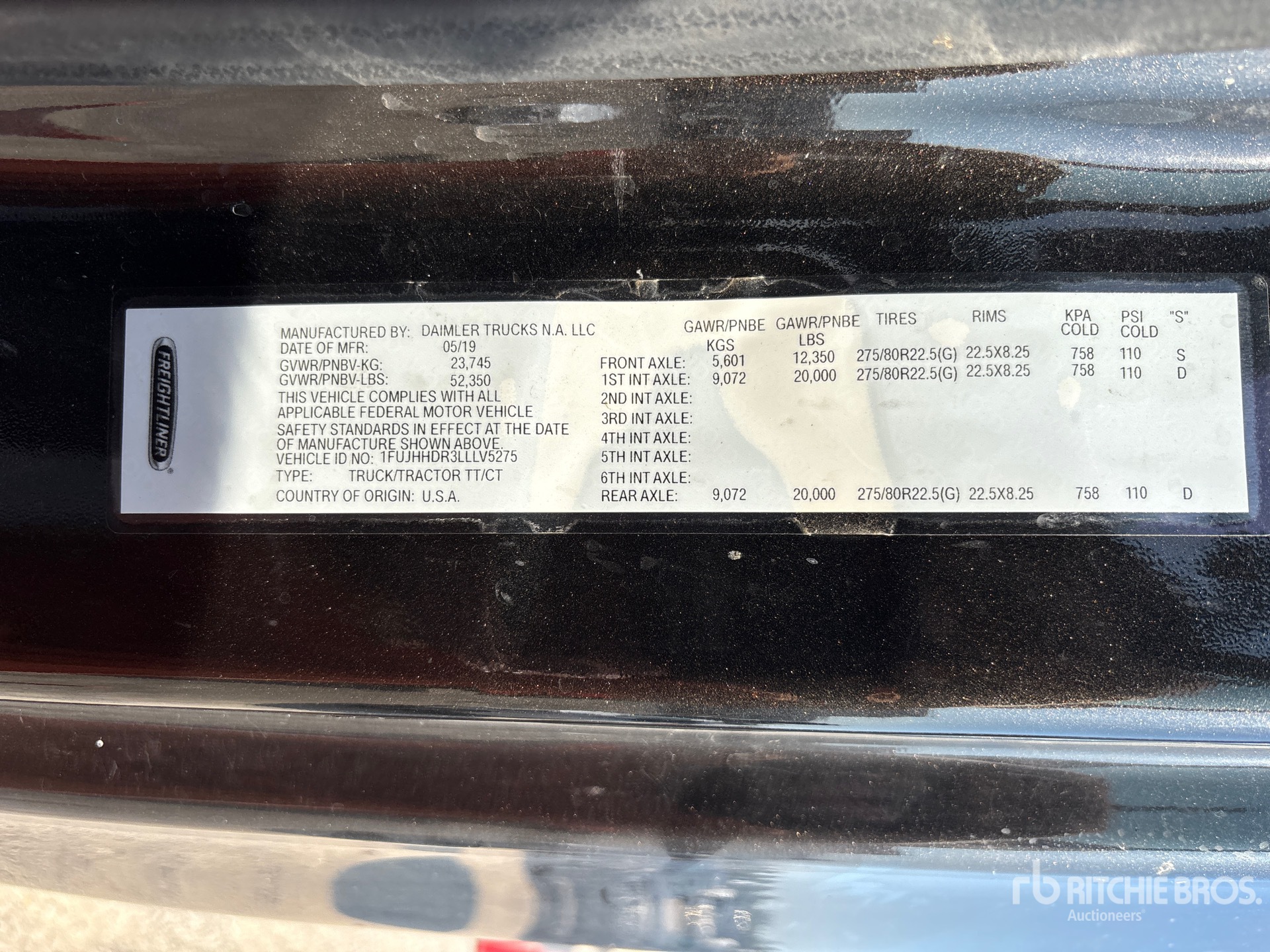 2020 Freightliner CASCADIA 126