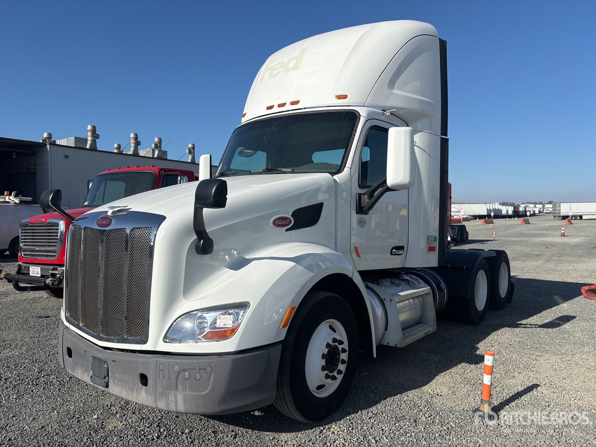 2017 Peterbilt 579
