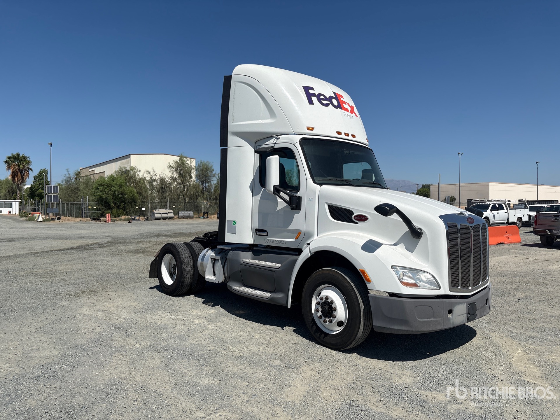 2017 Peterbilt 579
