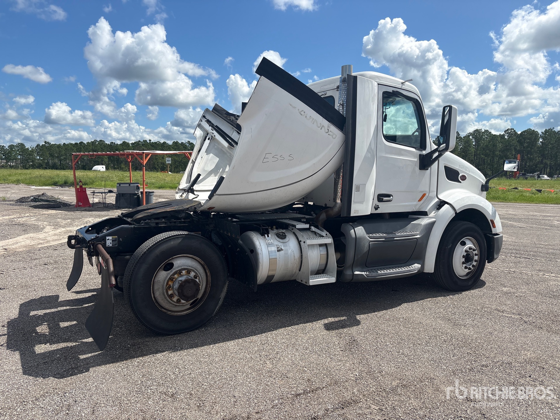 2019 Peterbilt 579
