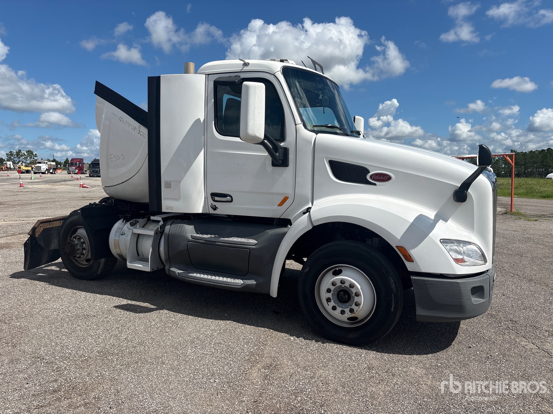 2019 Peterbilt 579