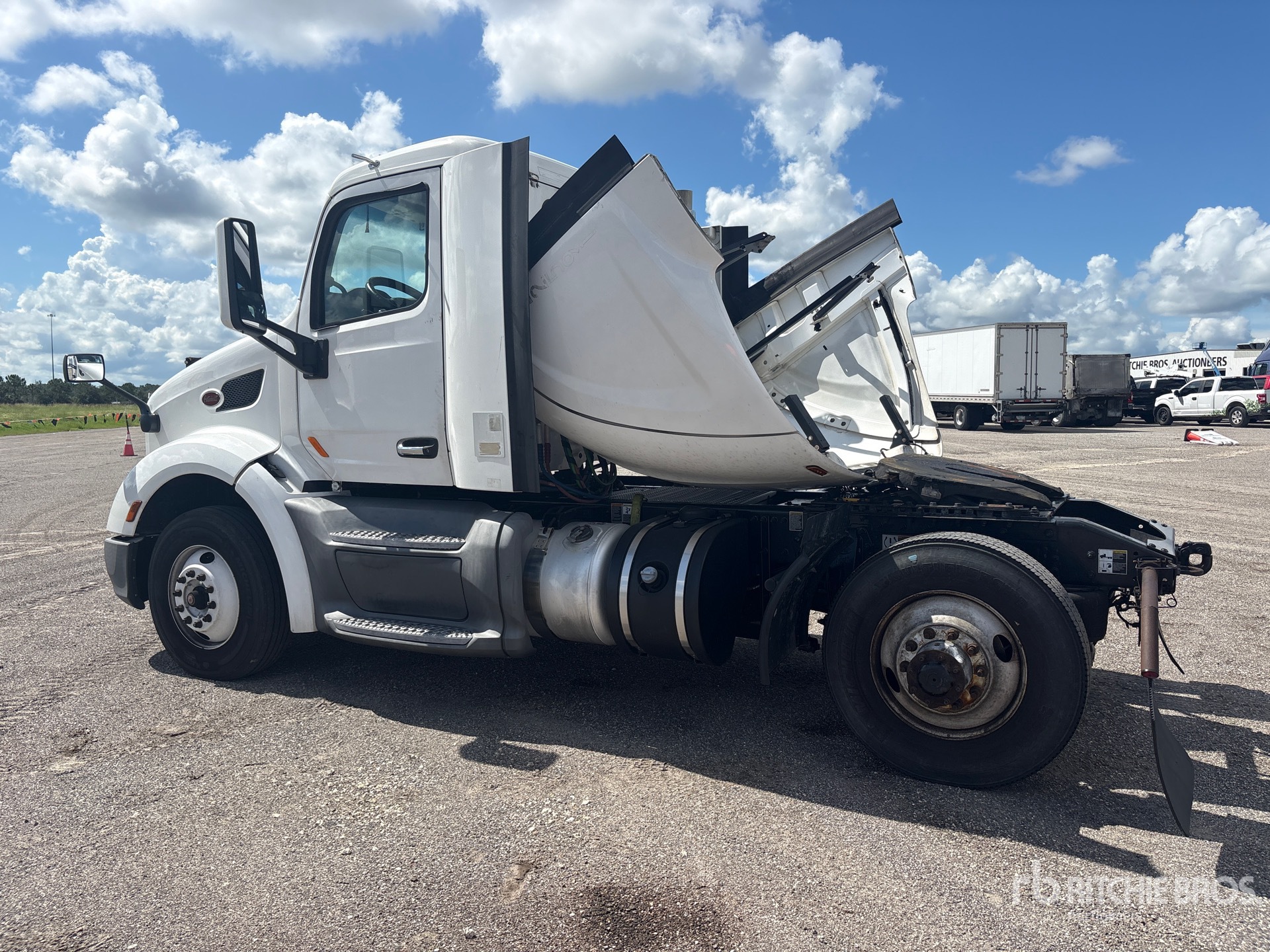 2019 Peterbilt 579