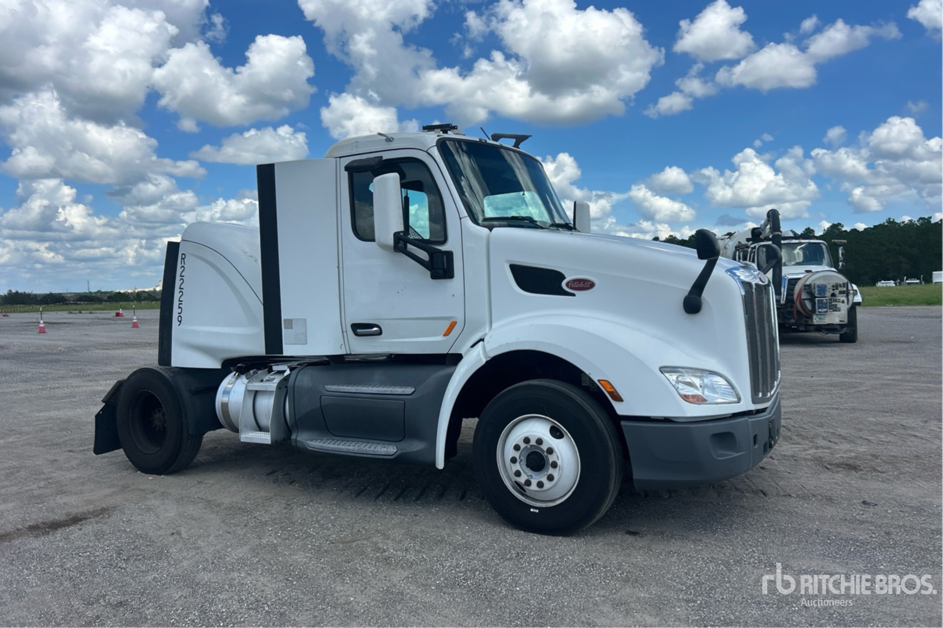 2019 Peterbilt 579