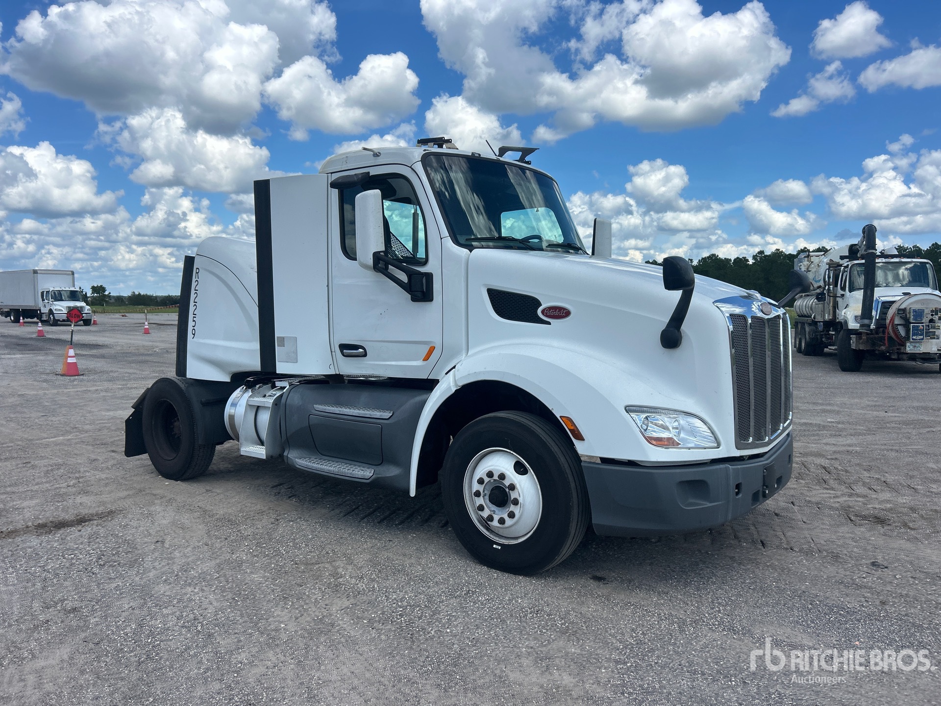 2019 Peterbilt 579