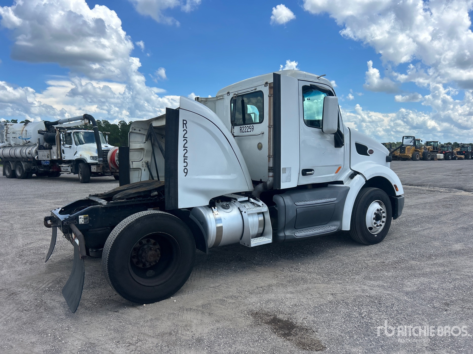 2019 Peterbilt 579