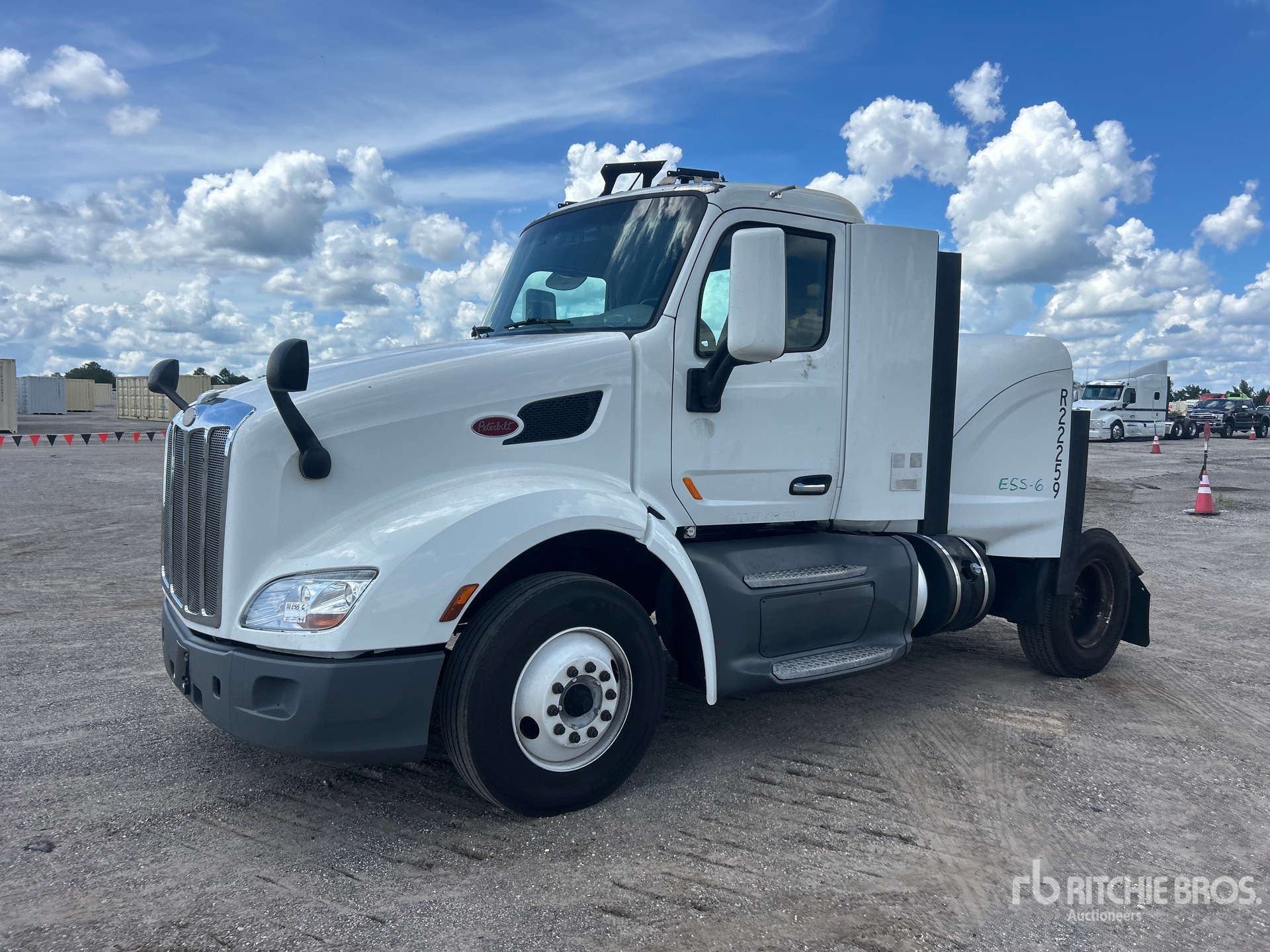 2019 Peterbilt 579