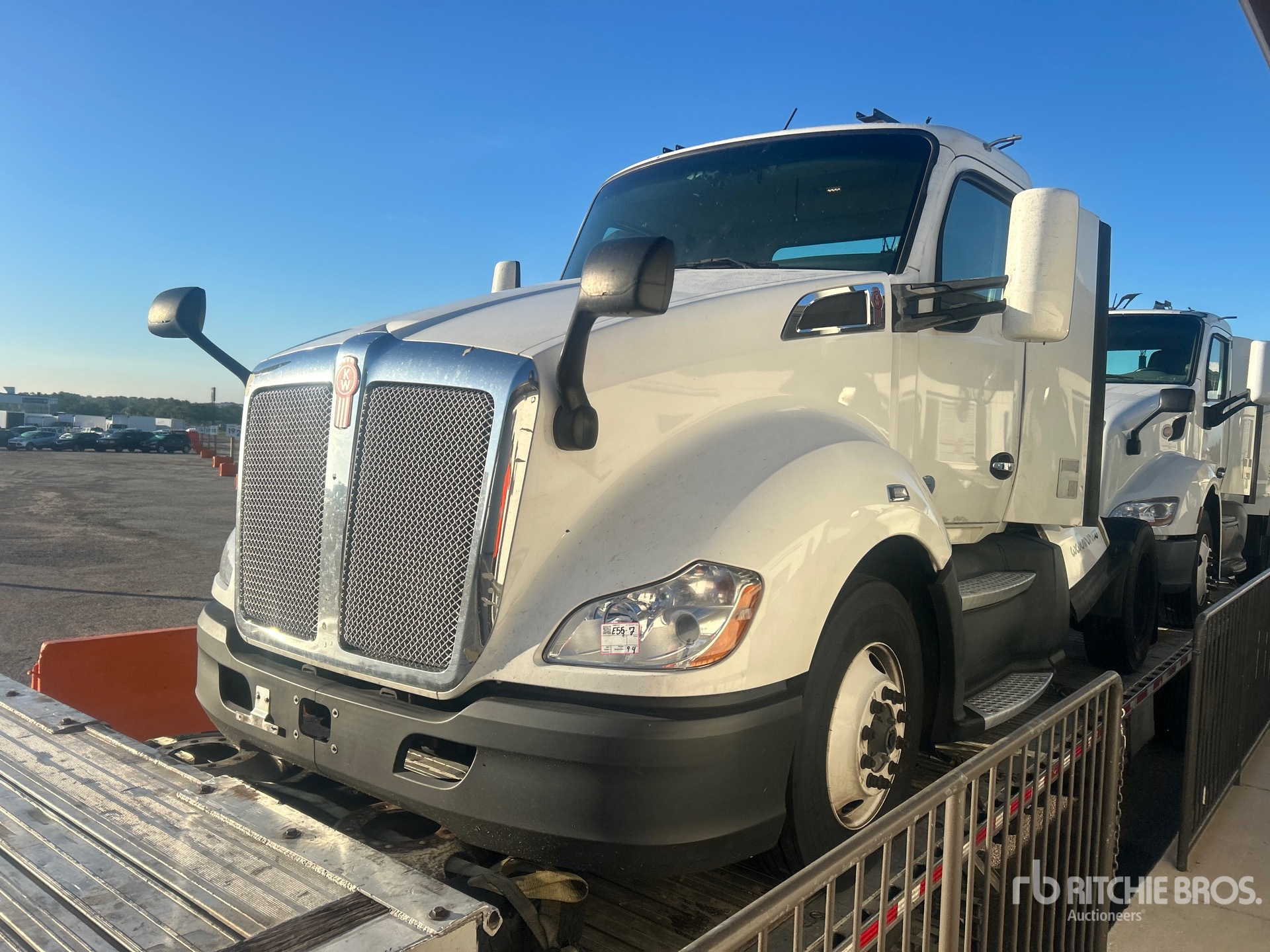 2019 Kenworth T-680