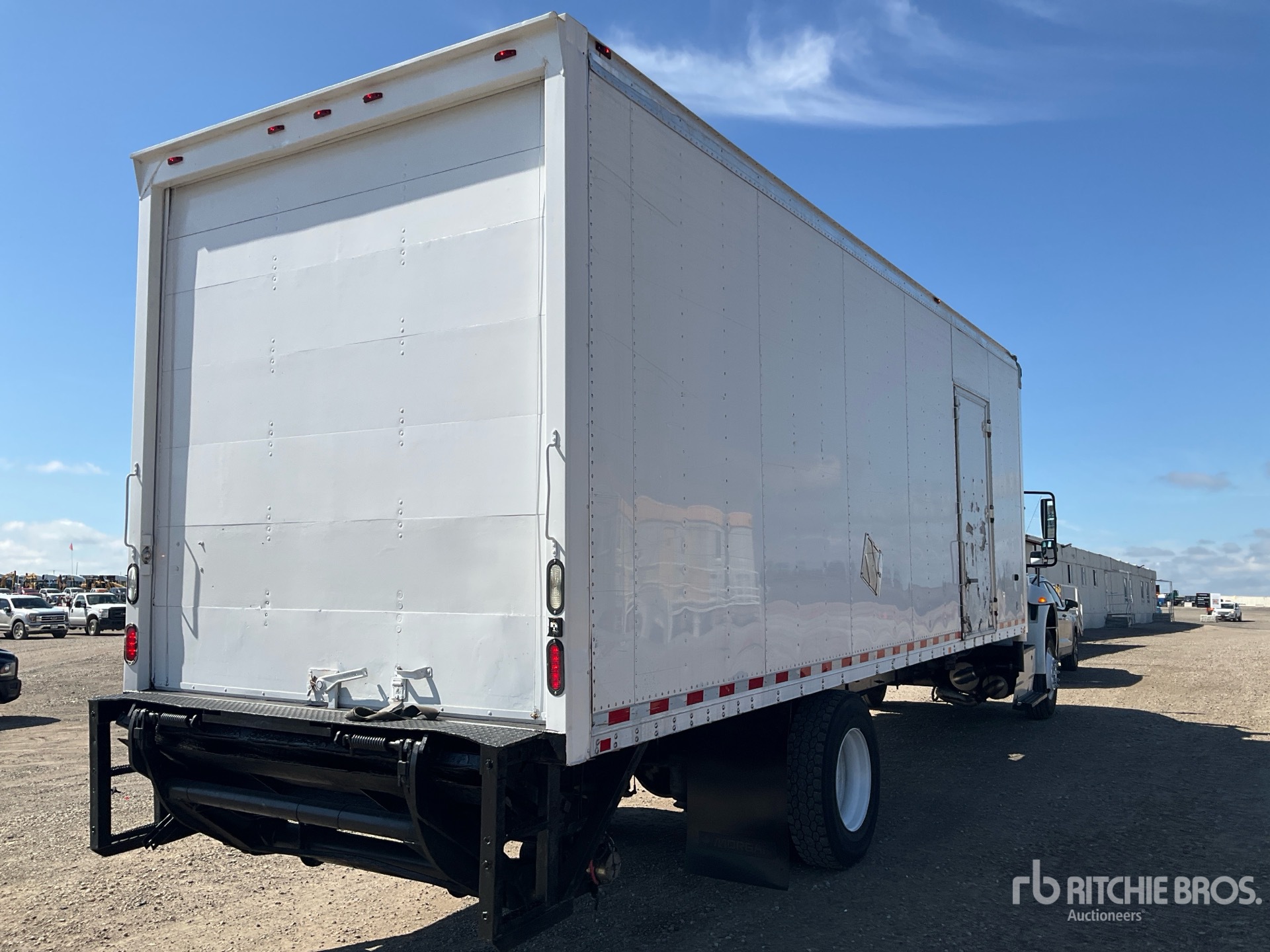 2016 International DuraStar 4300