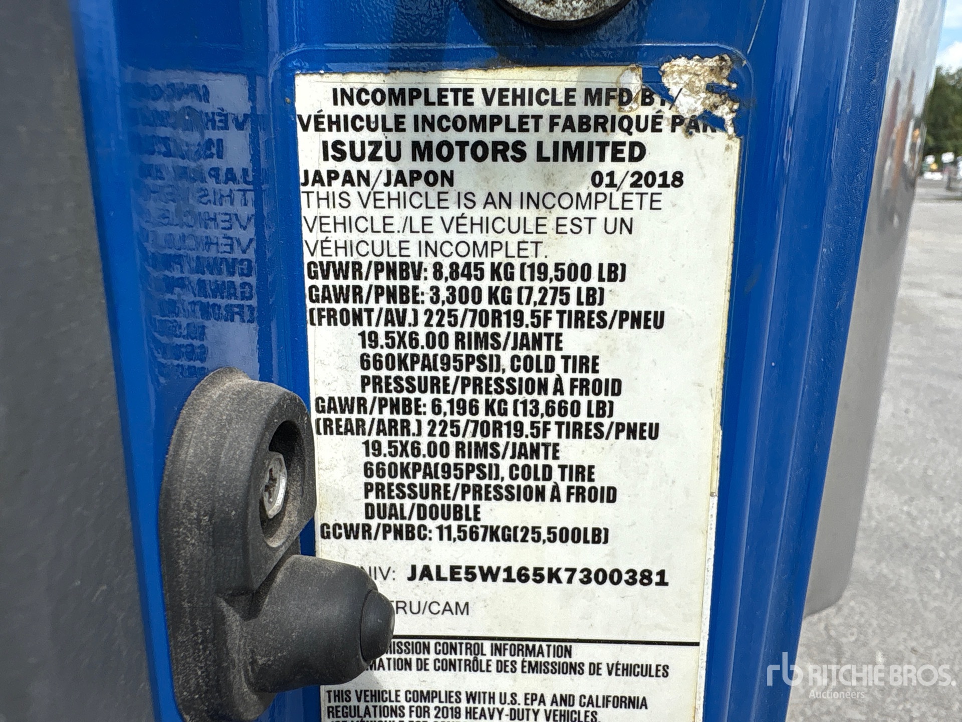 2019 Isuzu NRR