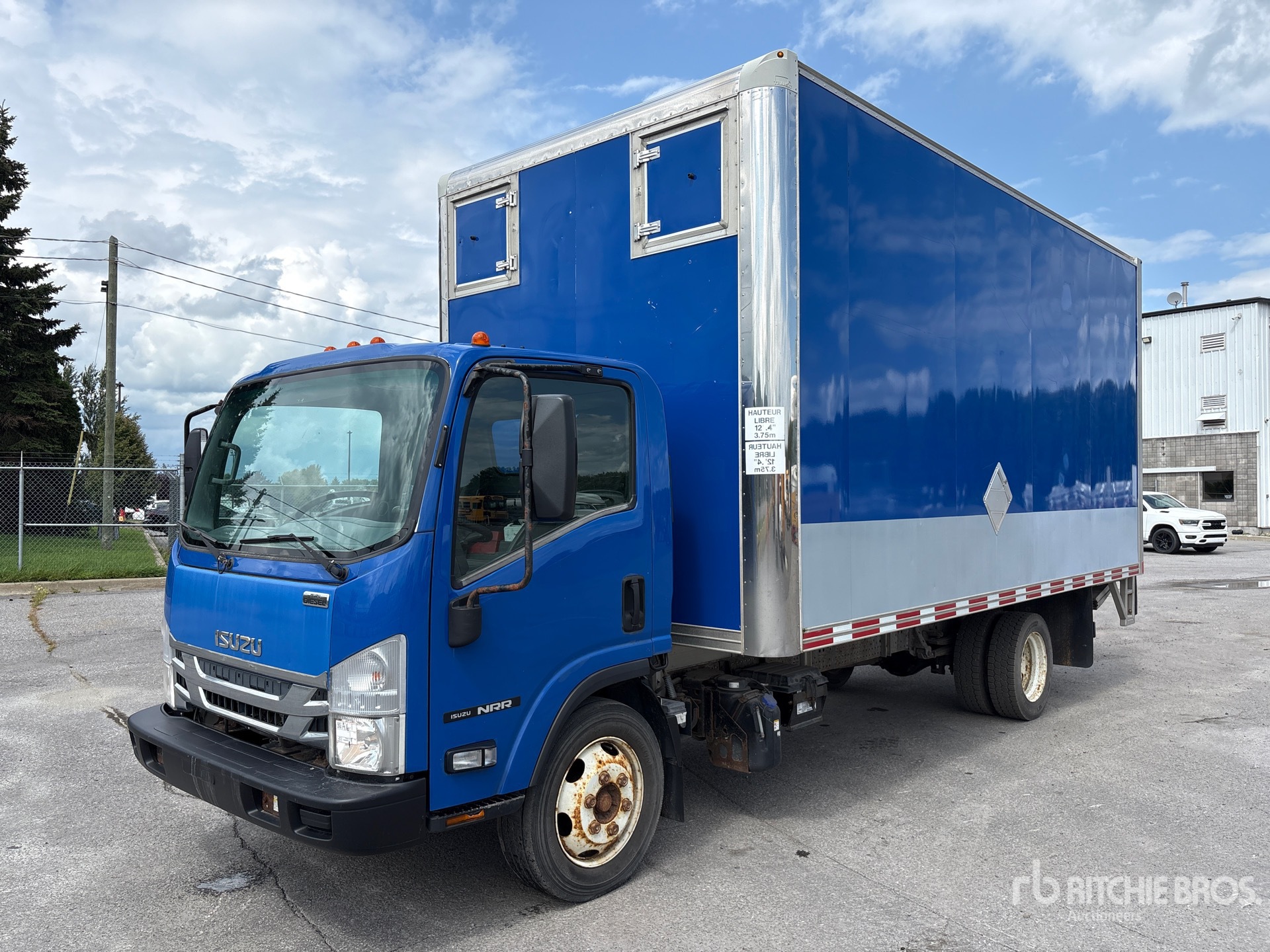 Photo of 2019 Isuzu NRR