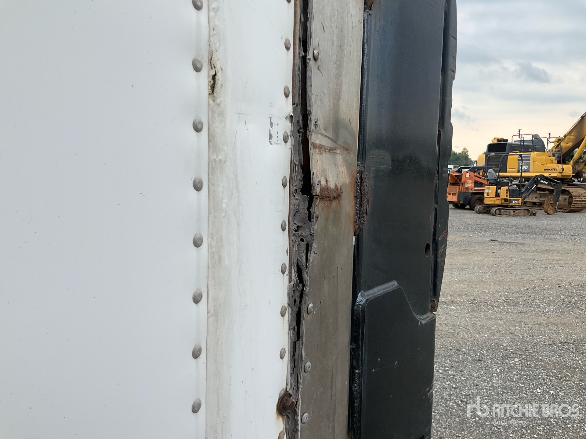 2013 Freightliner M2 106
