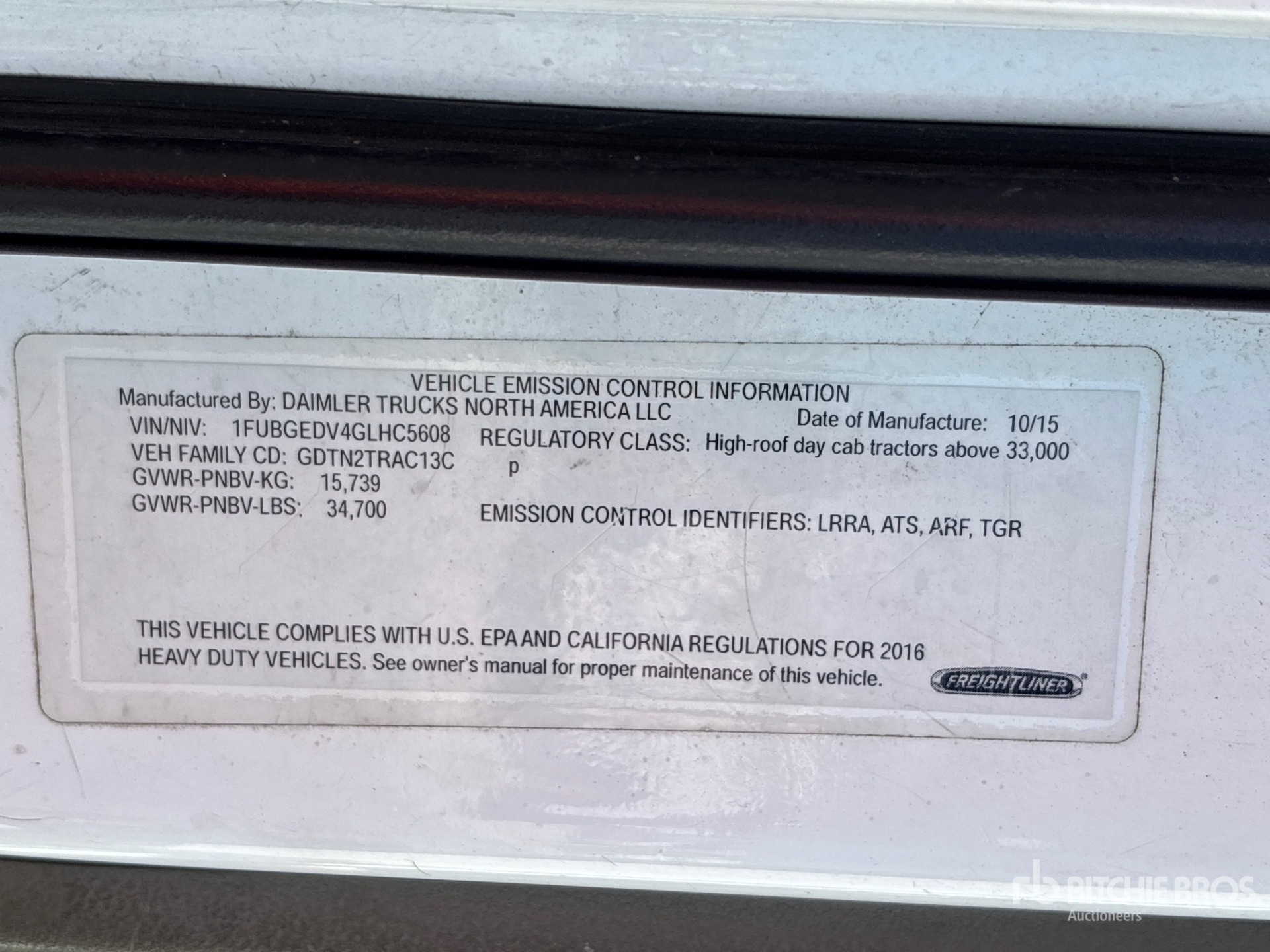 2016 Freightliner CASCADIA 125