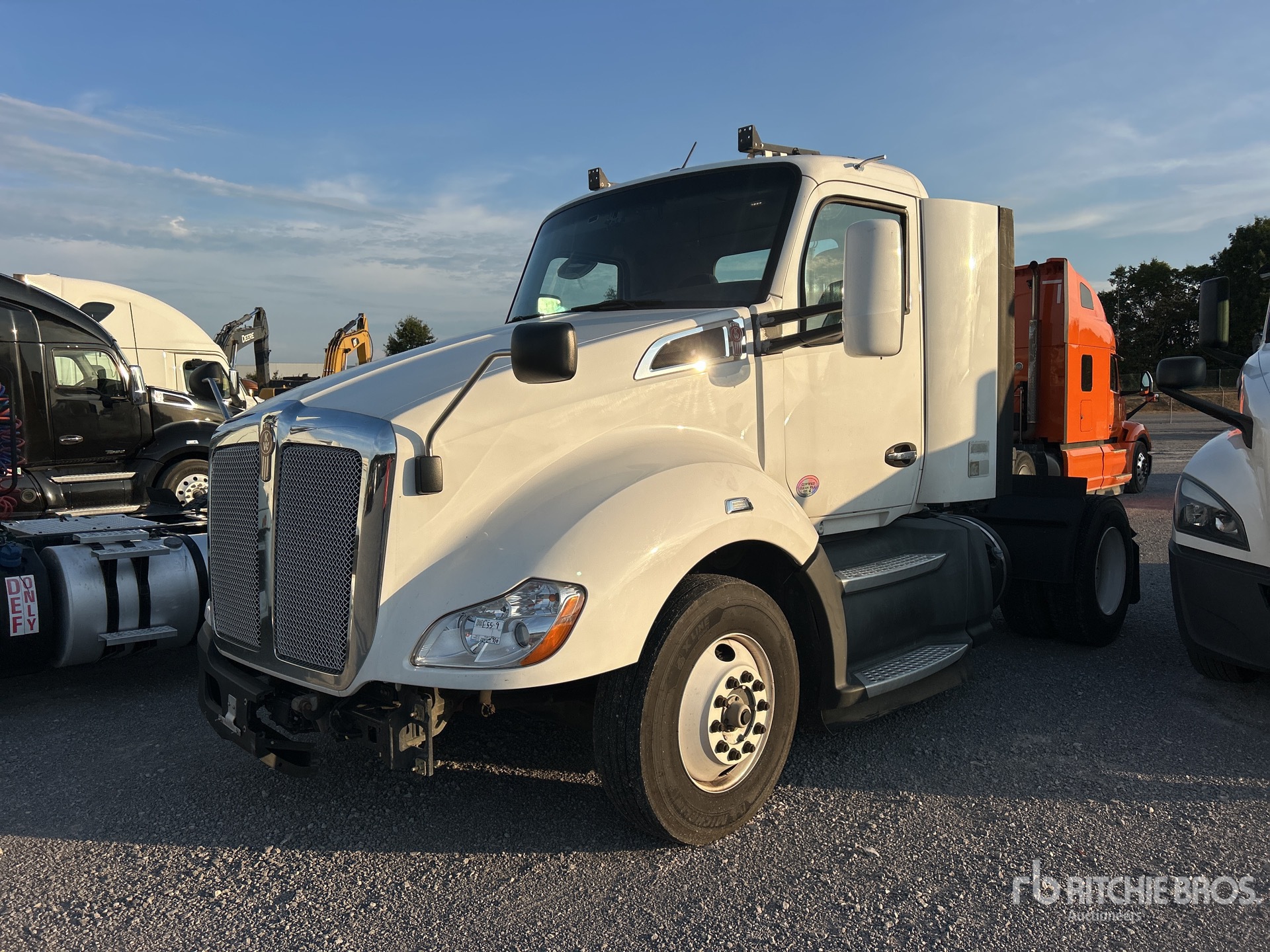 Photo of 2020 Kenworth T680