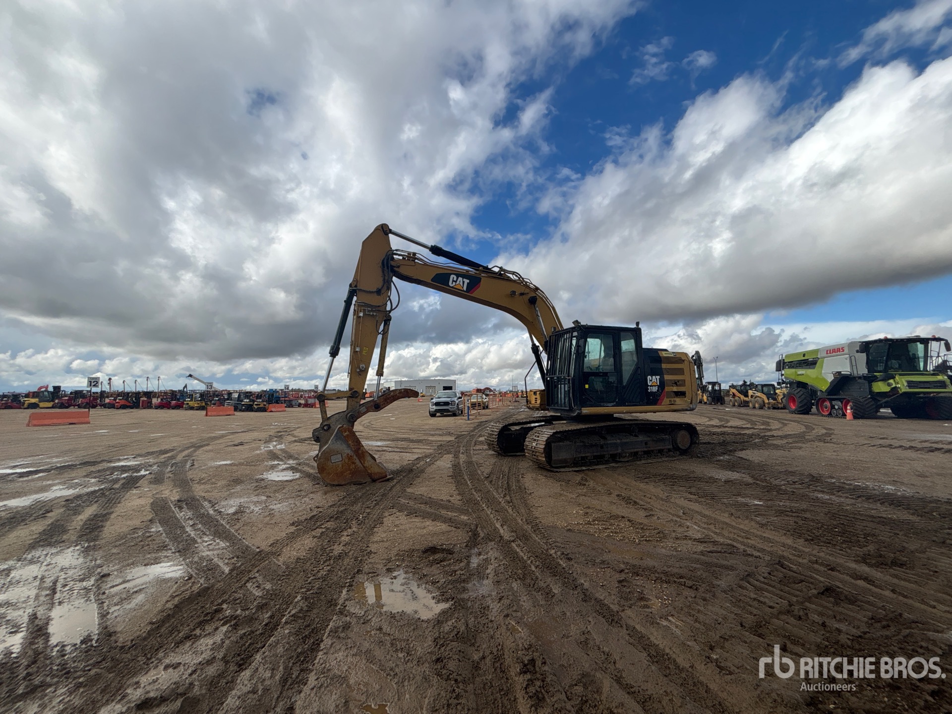 2018 Caterpillar 318FL