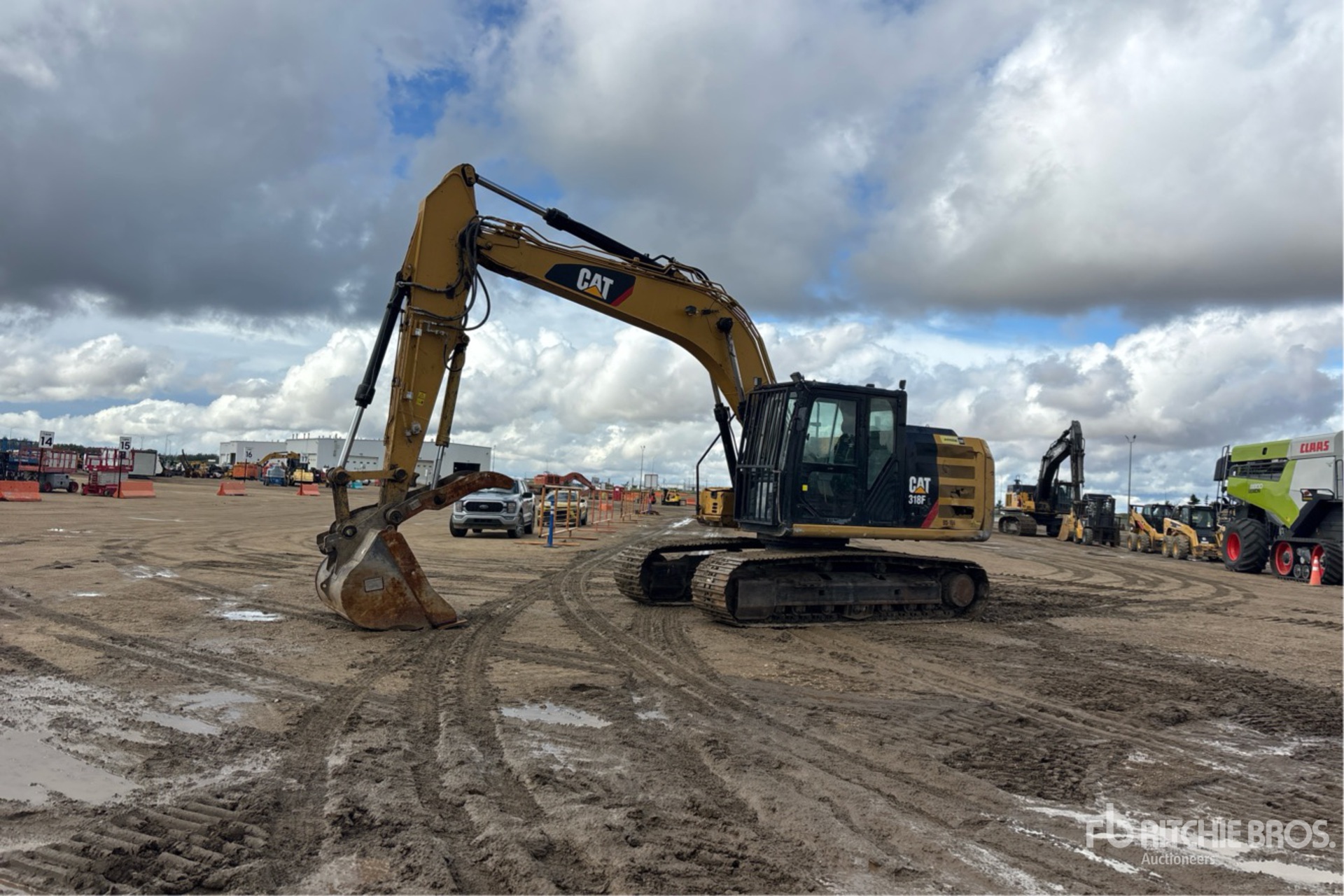 2018 Caterpillar 318FL