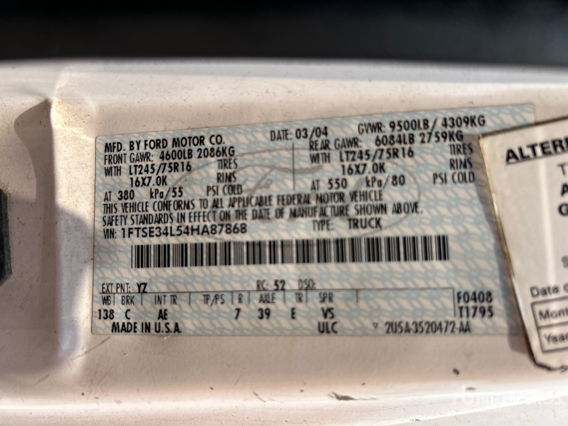 2004 Ford E-350