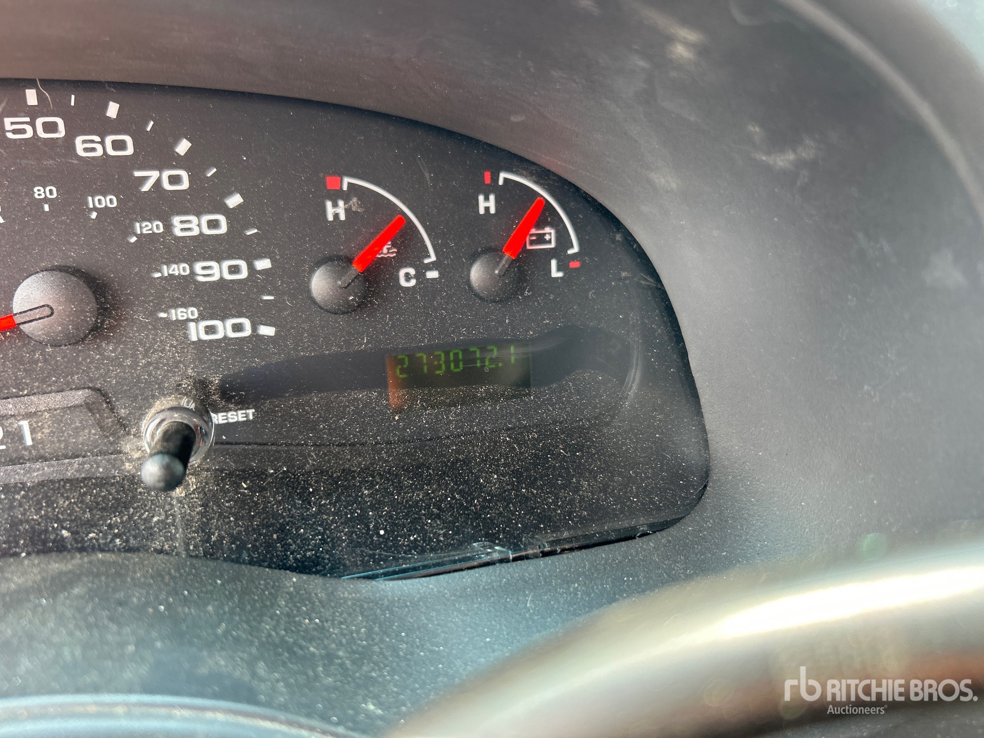 2004 Ford E-350