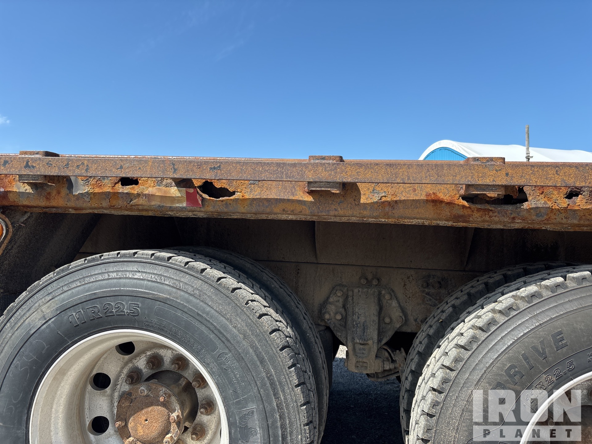 2006 Peterbilt 335