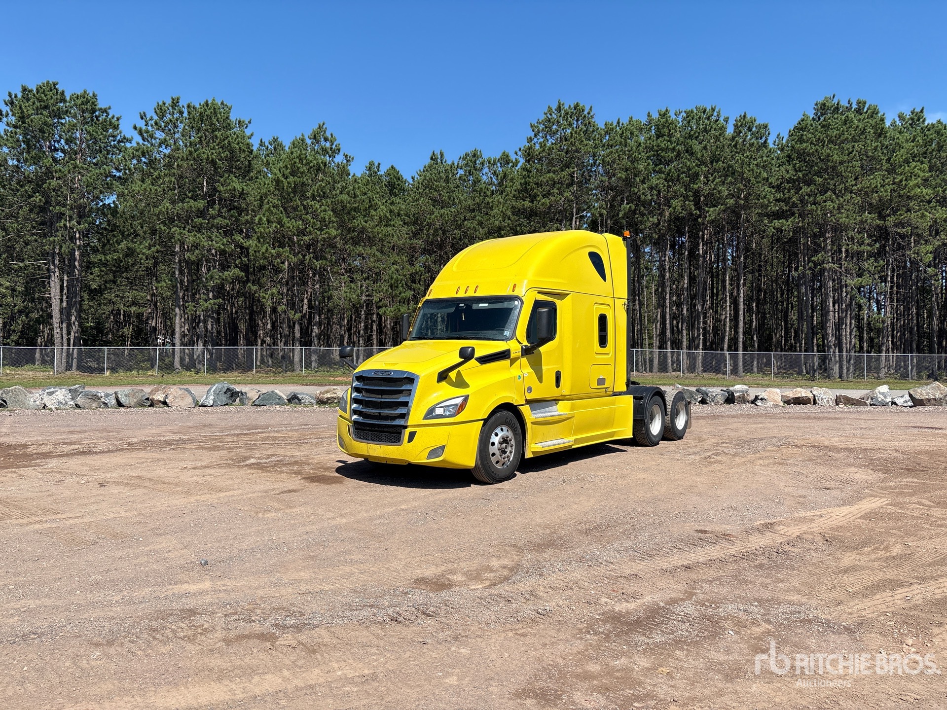 2022 Freightliner CASCADIA 126