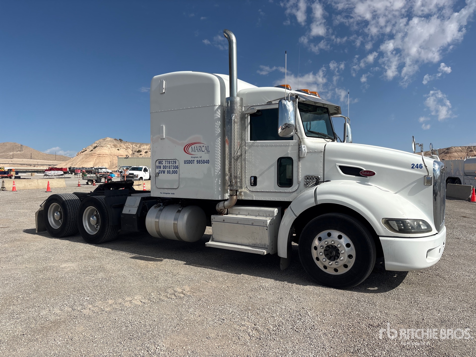 2013 Peterbilt 384
