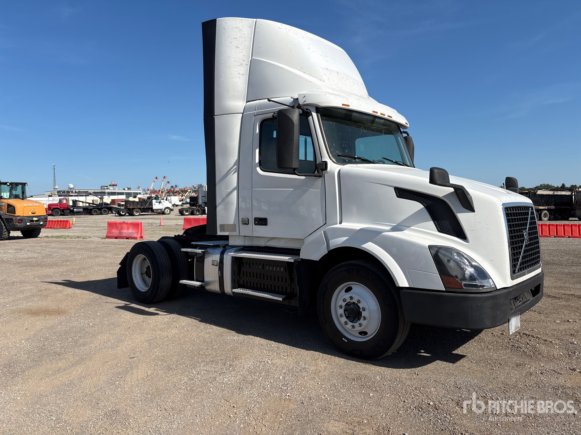 2017 Volvo VNL