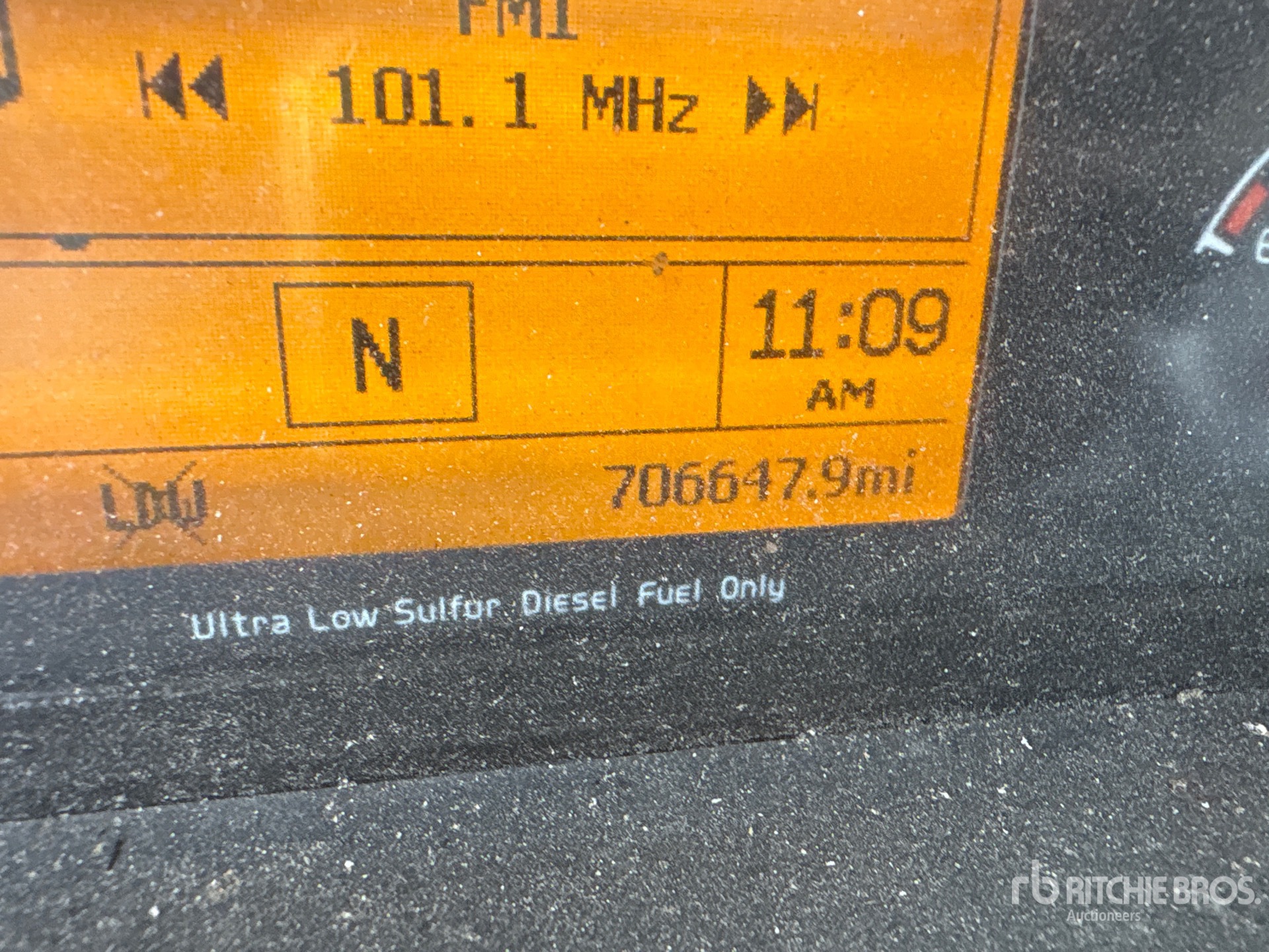2016 Volvo VNL300