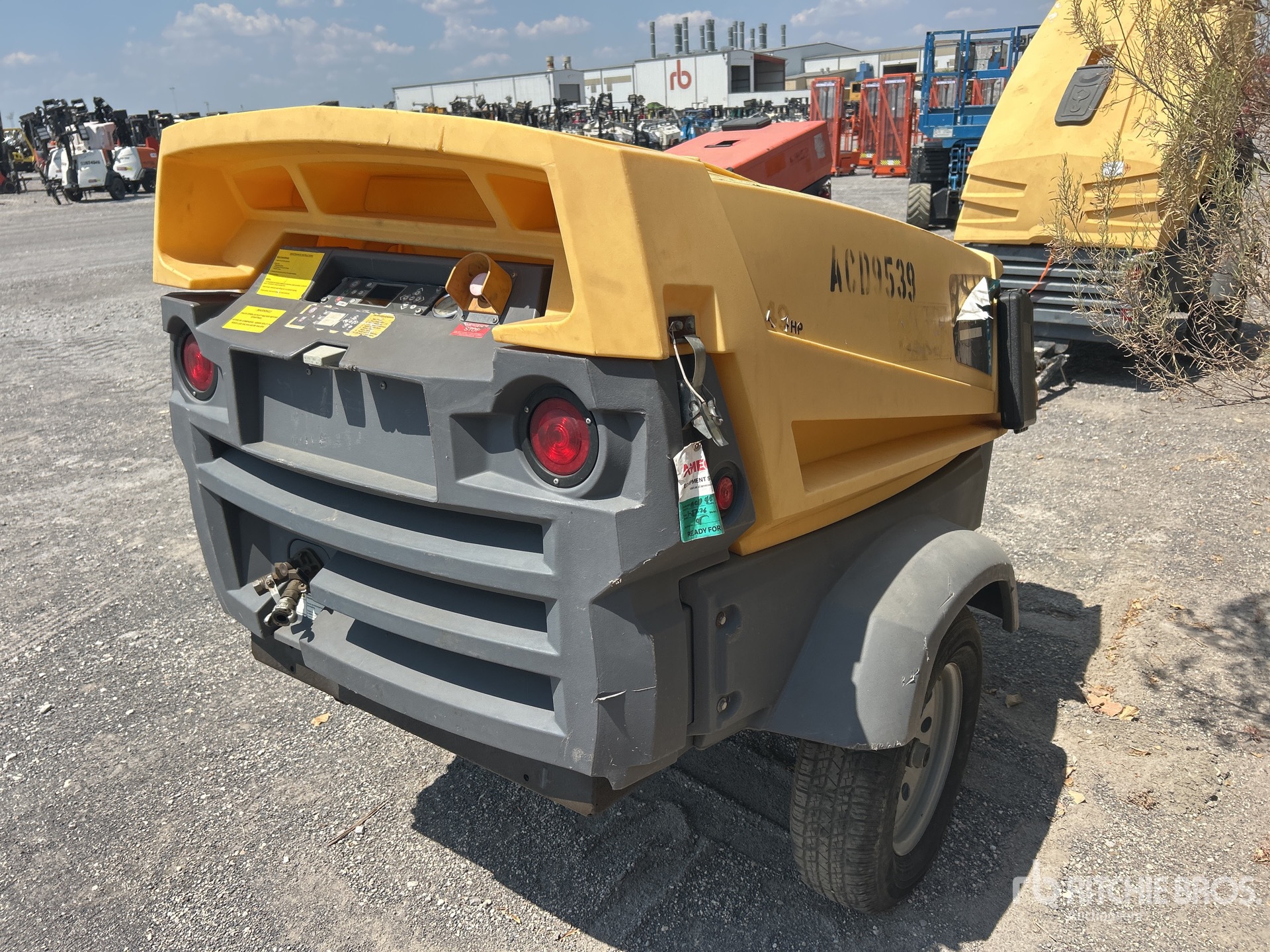 General Appearance with Picture, Right Rear Corner