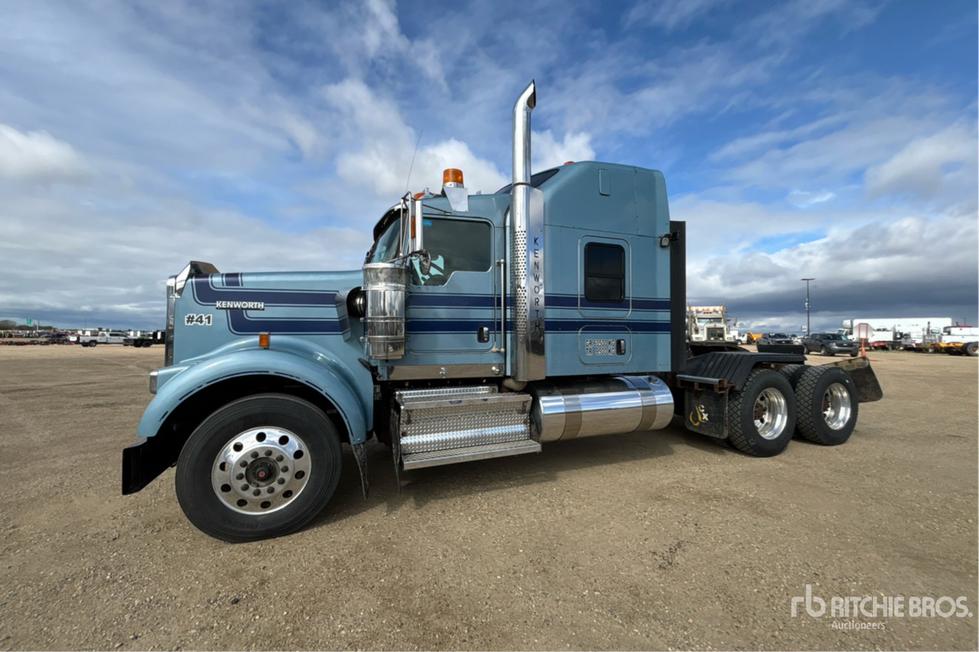 2017 Kenworth W900