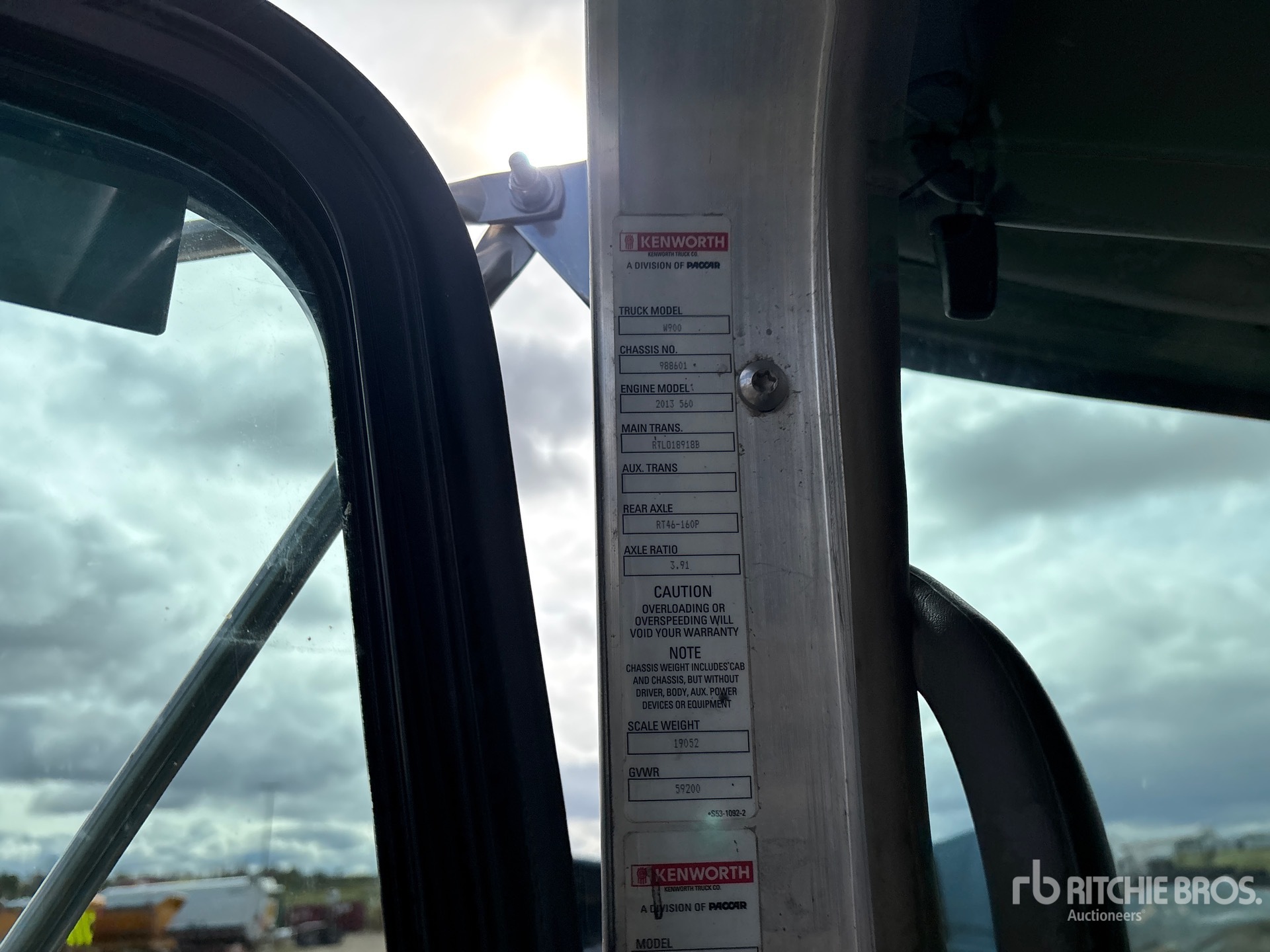 2017 Kenworth W900