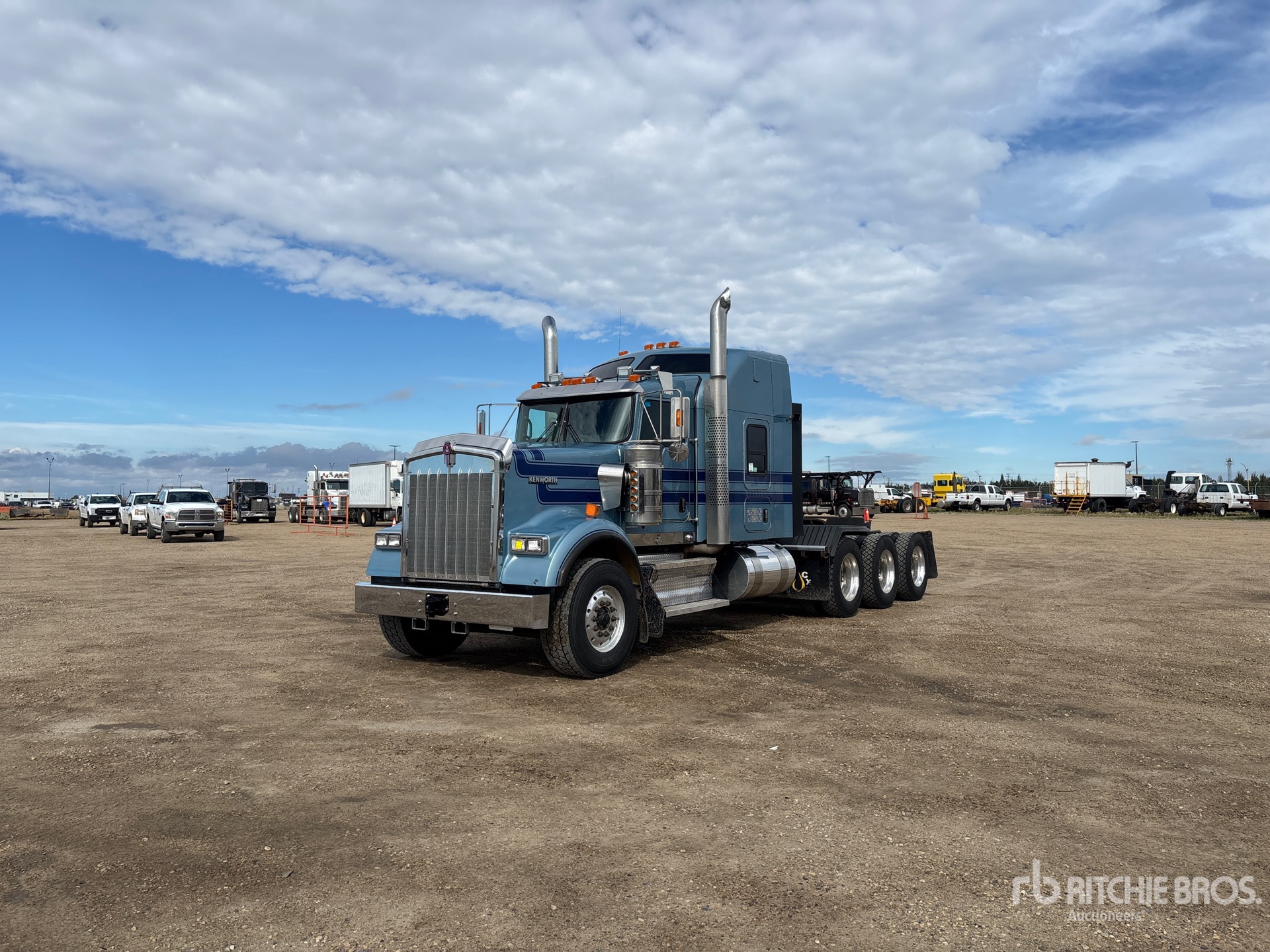 2019 Kenworth W900