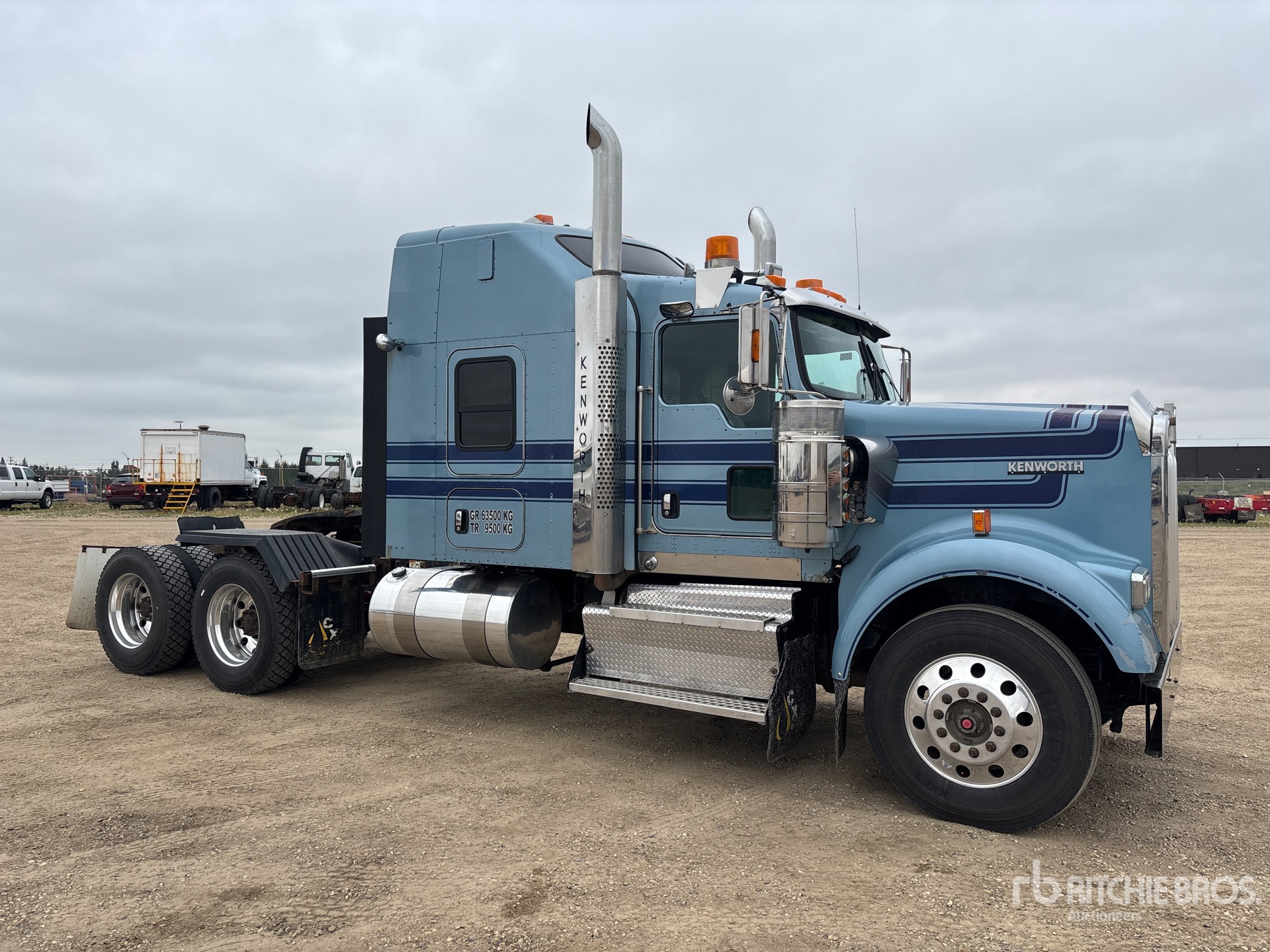 2017 Kenworth W900