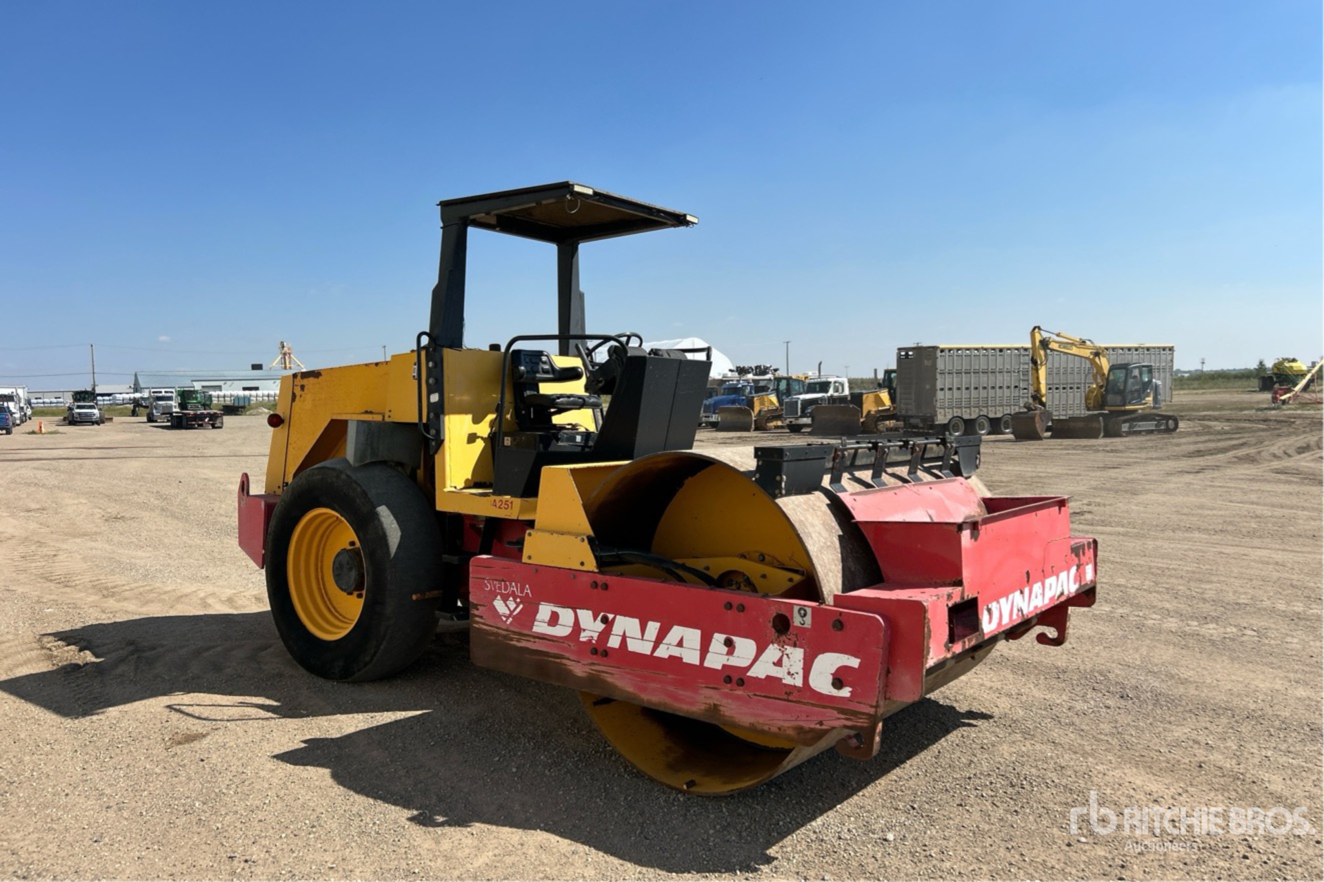 2004 Dynapac CA251A