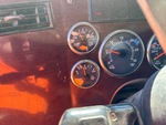 Cab with Oil Pressure