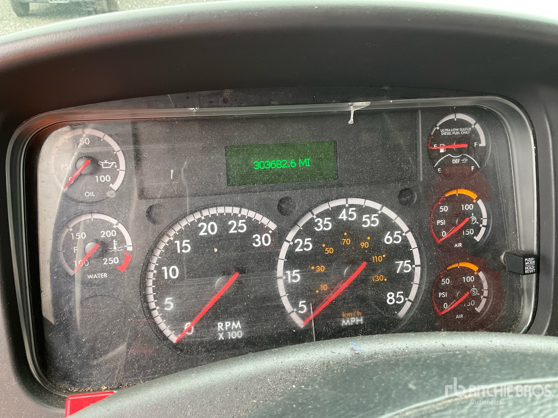 2018 Freightliner M2 106