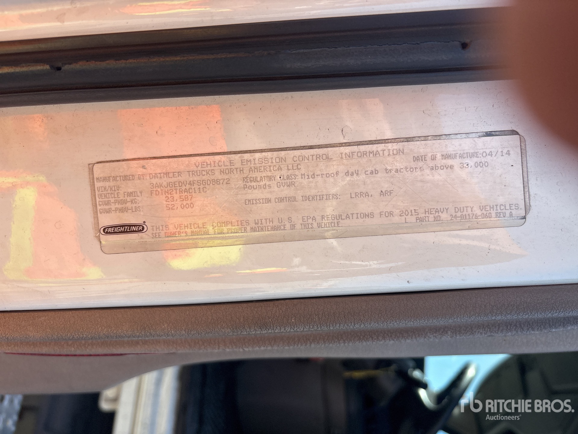 2015 Freightliner CASCADIA 125
