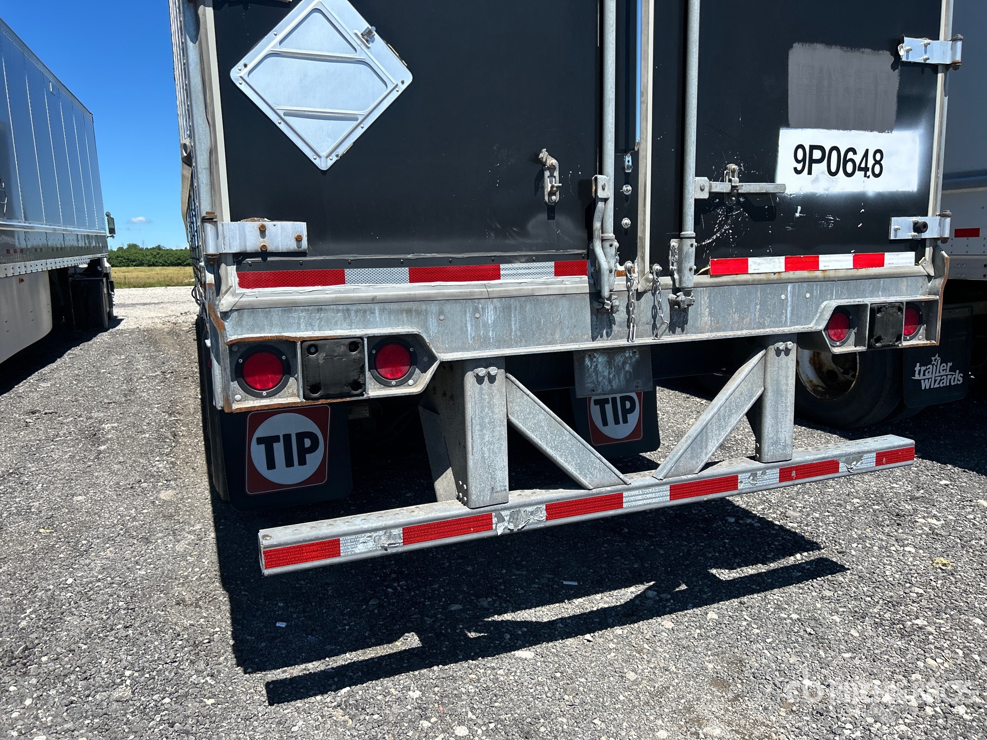 2014 Vanguard 53 FT X 102 IN T/A