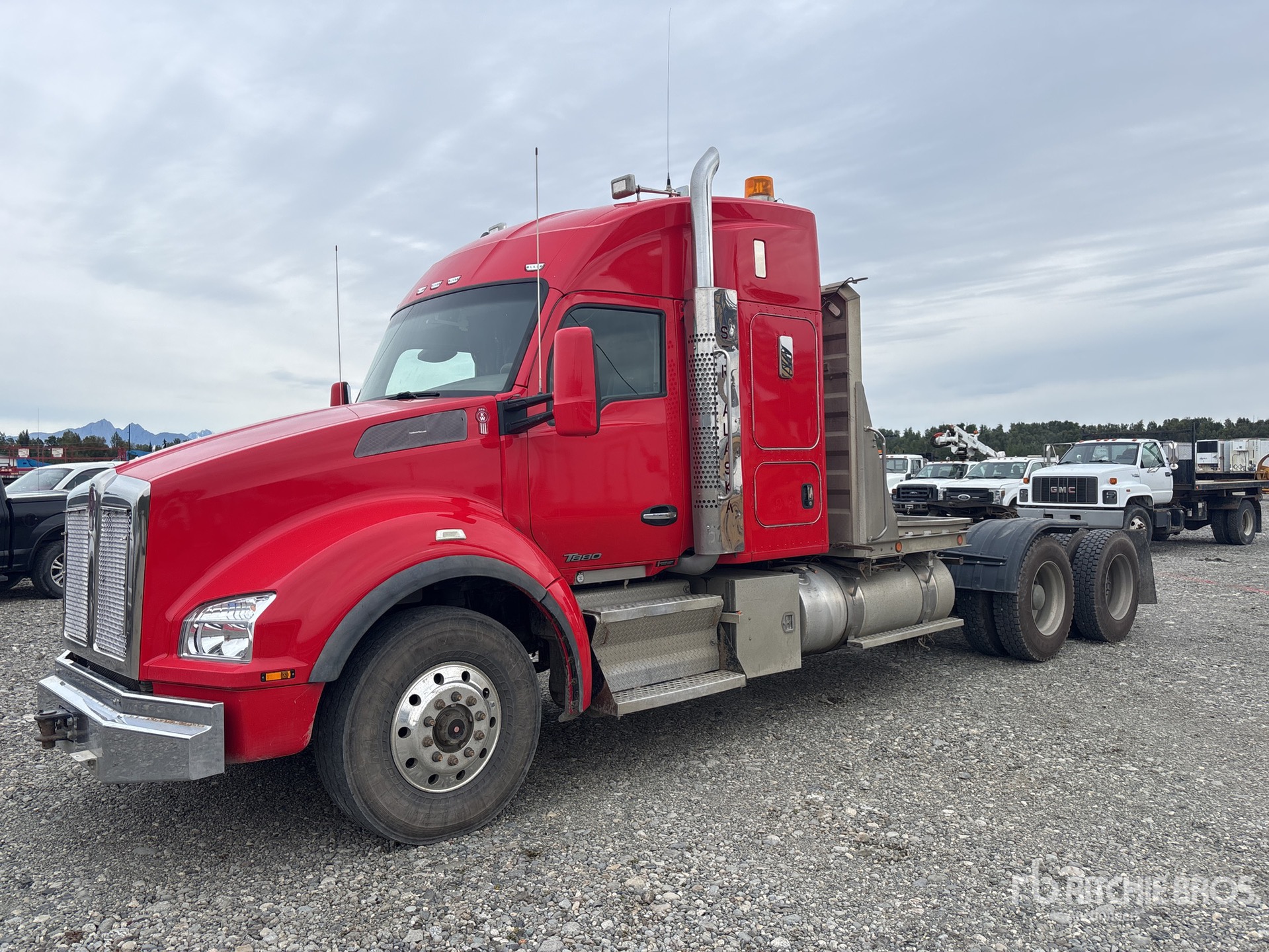 Photo of 2016 Kenworth T880