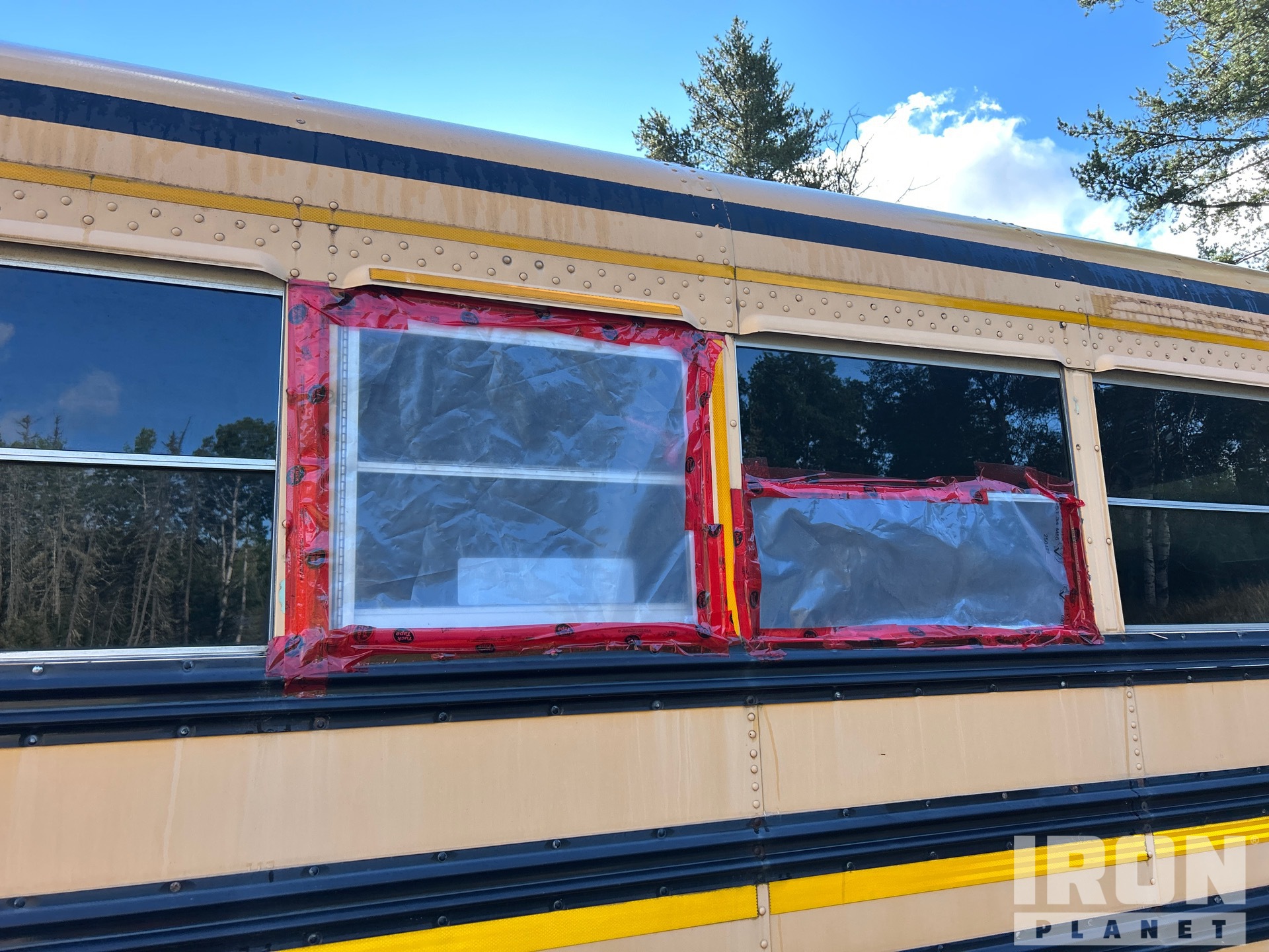 2007 Bluebird 4x2 48-Seat School