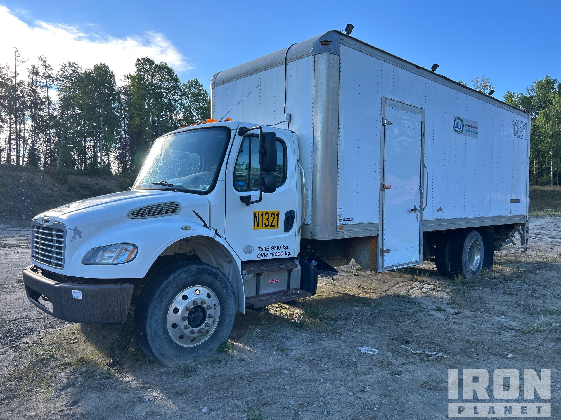 Photo of 2014 Freightliner M2 106