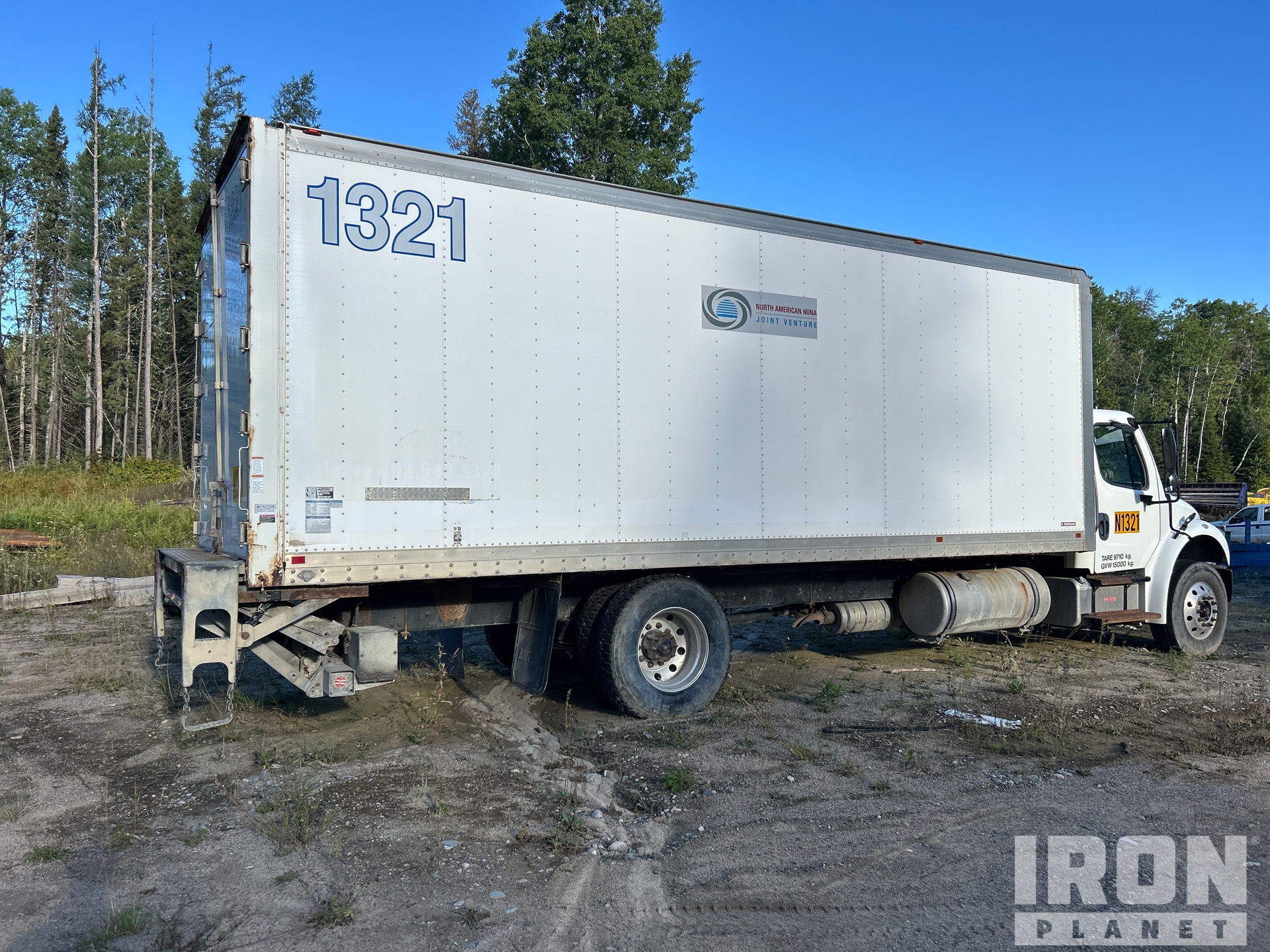 2014 Freightliner M2 106
