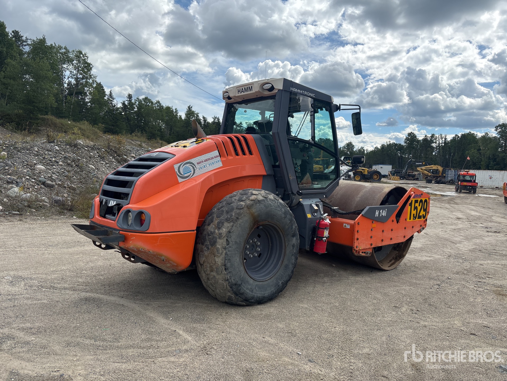 2019 Hamm HD 14I