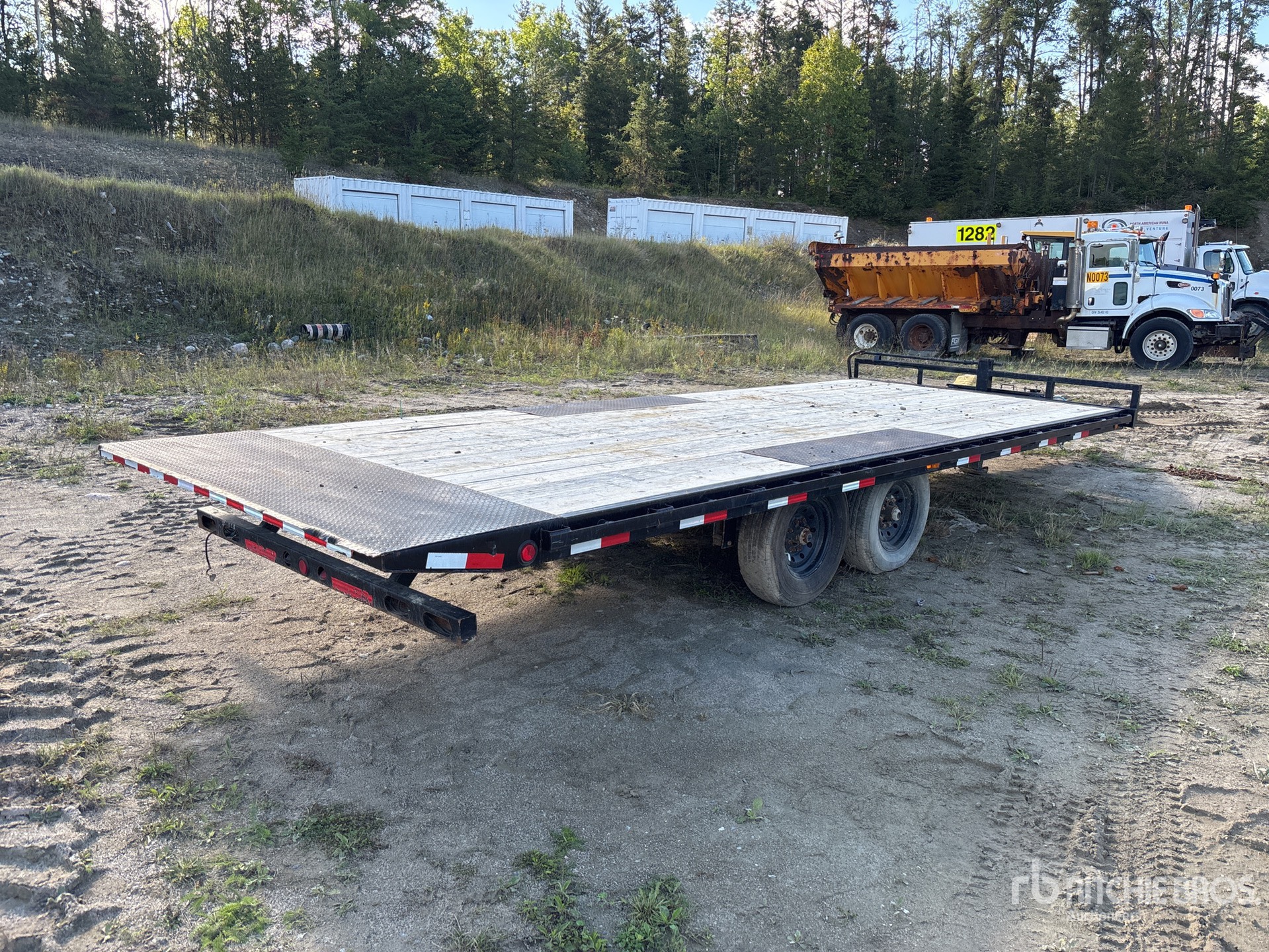2020 Pj Trailers 22 FT T/A HYDRAULIC TILT