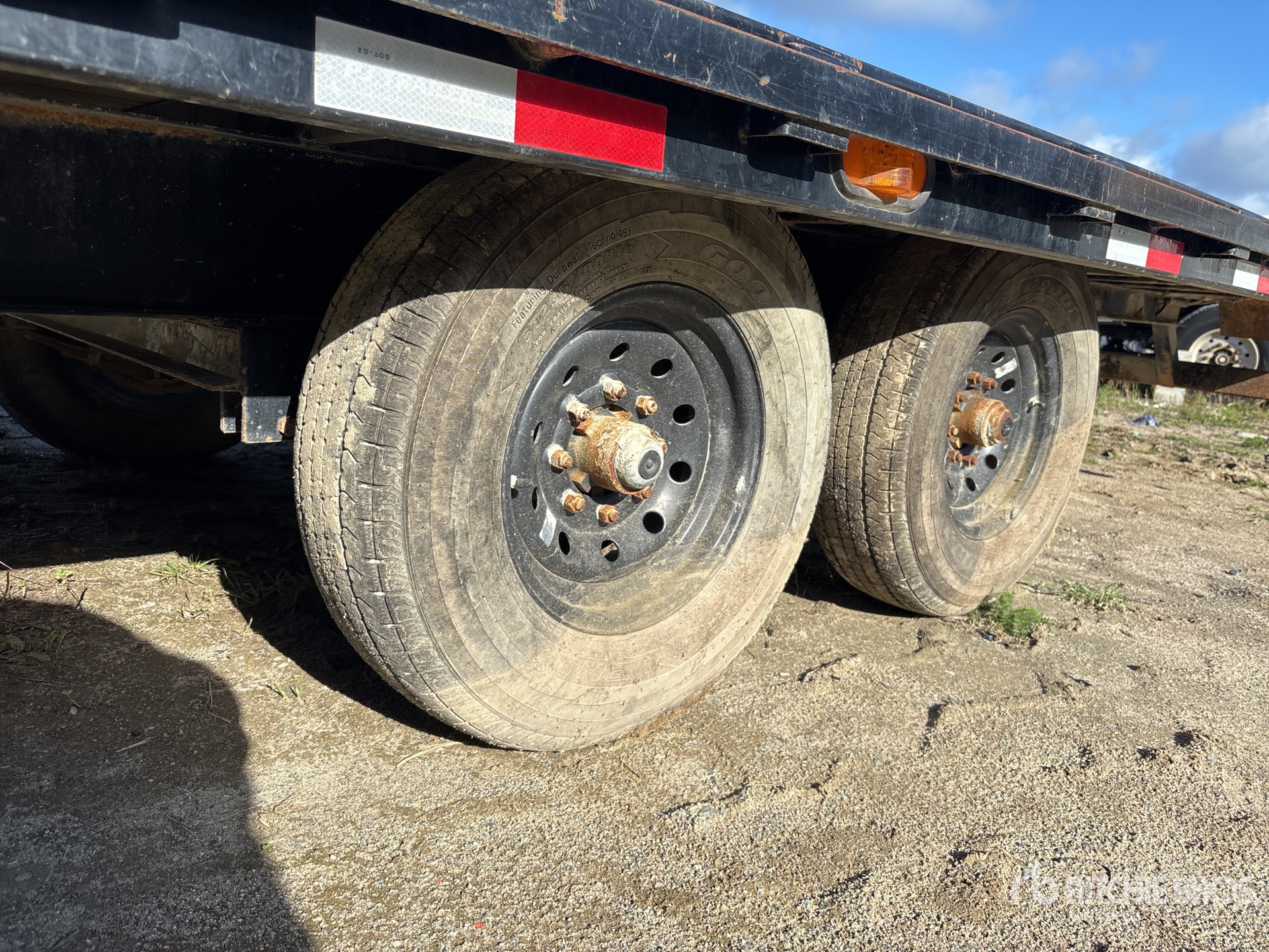 2020 Pj Trailers 22 FT T/A HYDRAULIC TILT