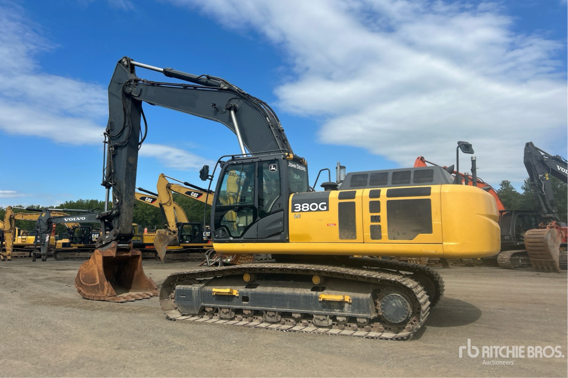 2014 John Deere 380G LC