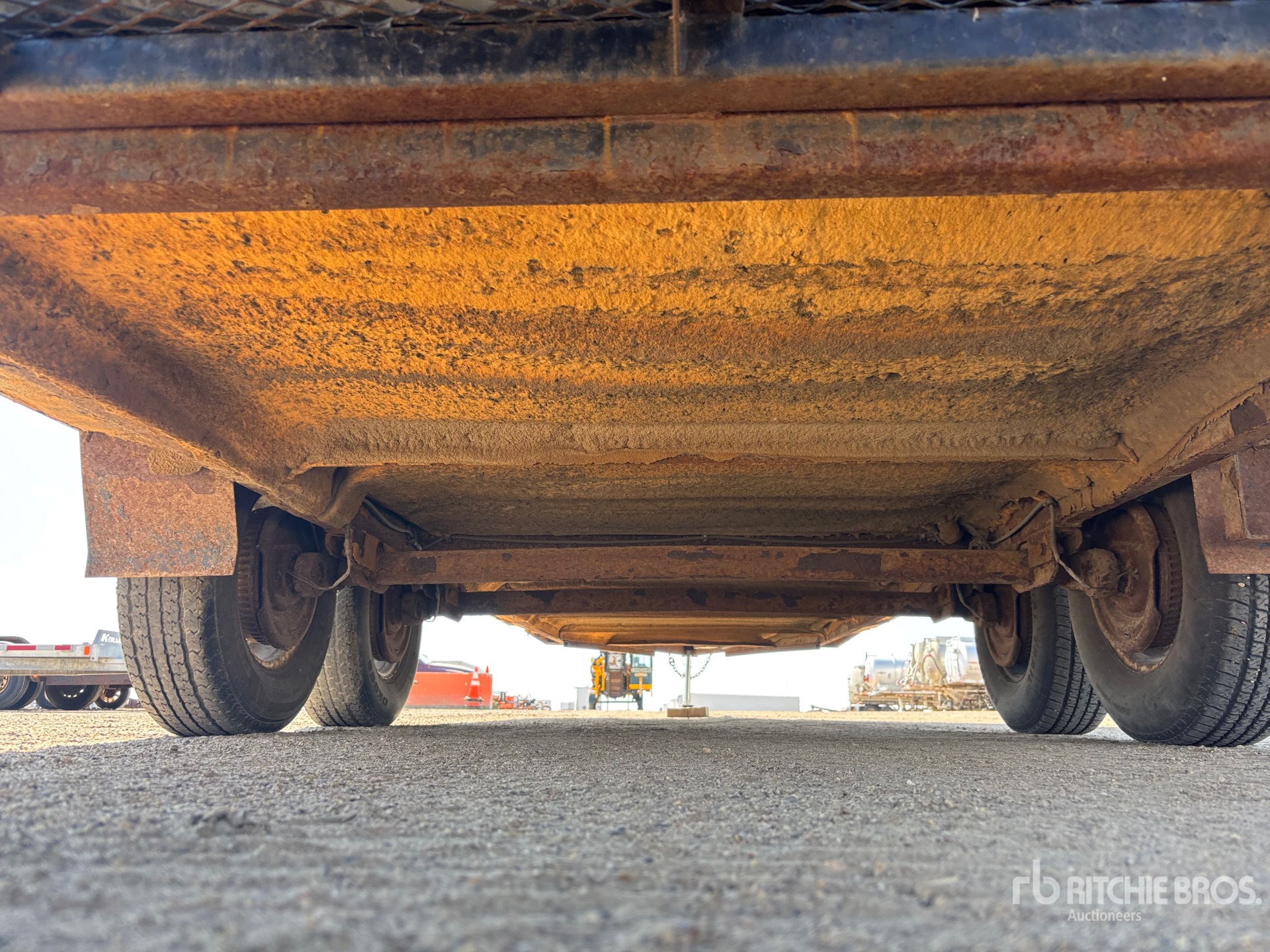 2013 ABU 21 FT X 8 FT PORTABLE T/A